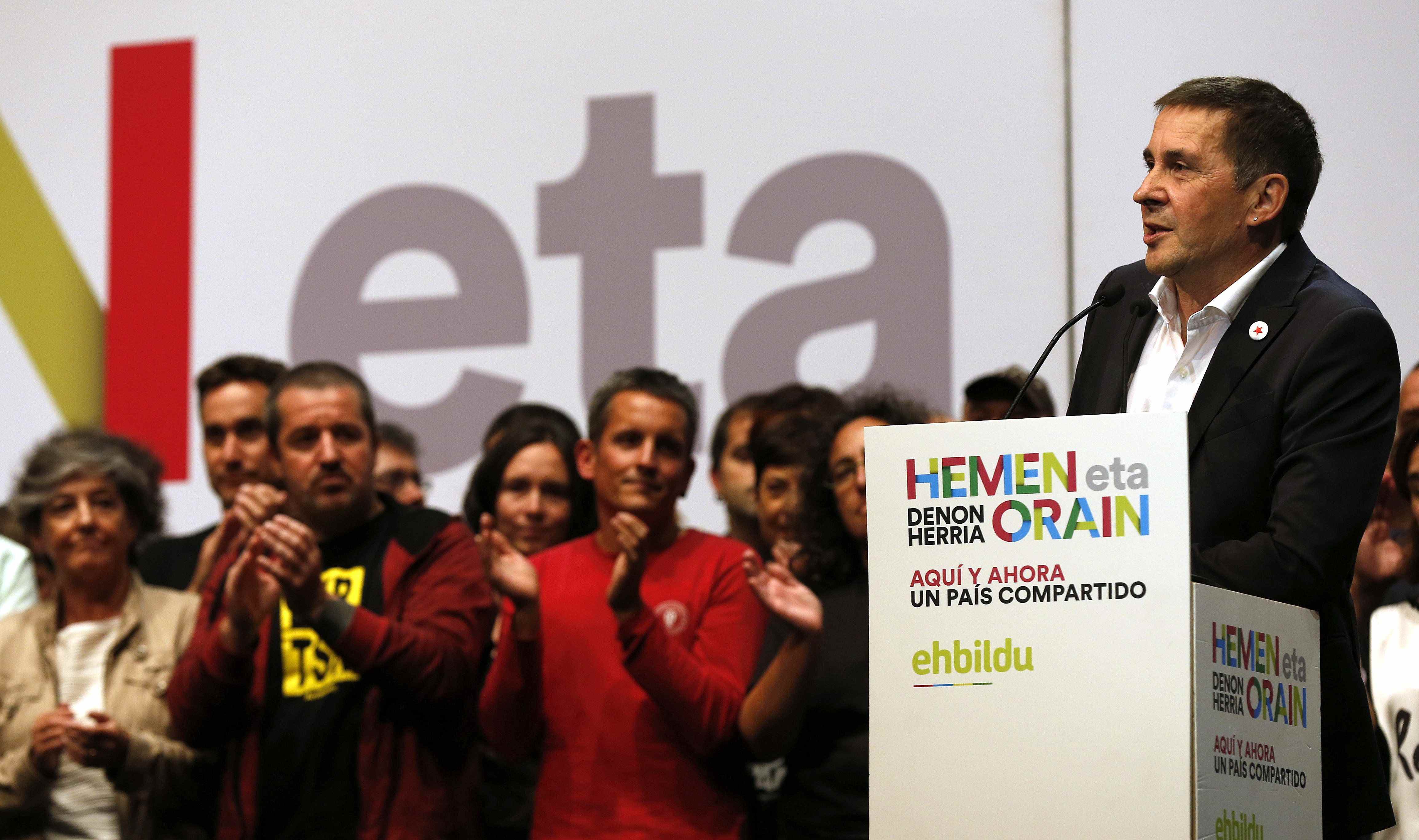 Otegi: “El procés català ha fet saltar pels aires el règim del 78”