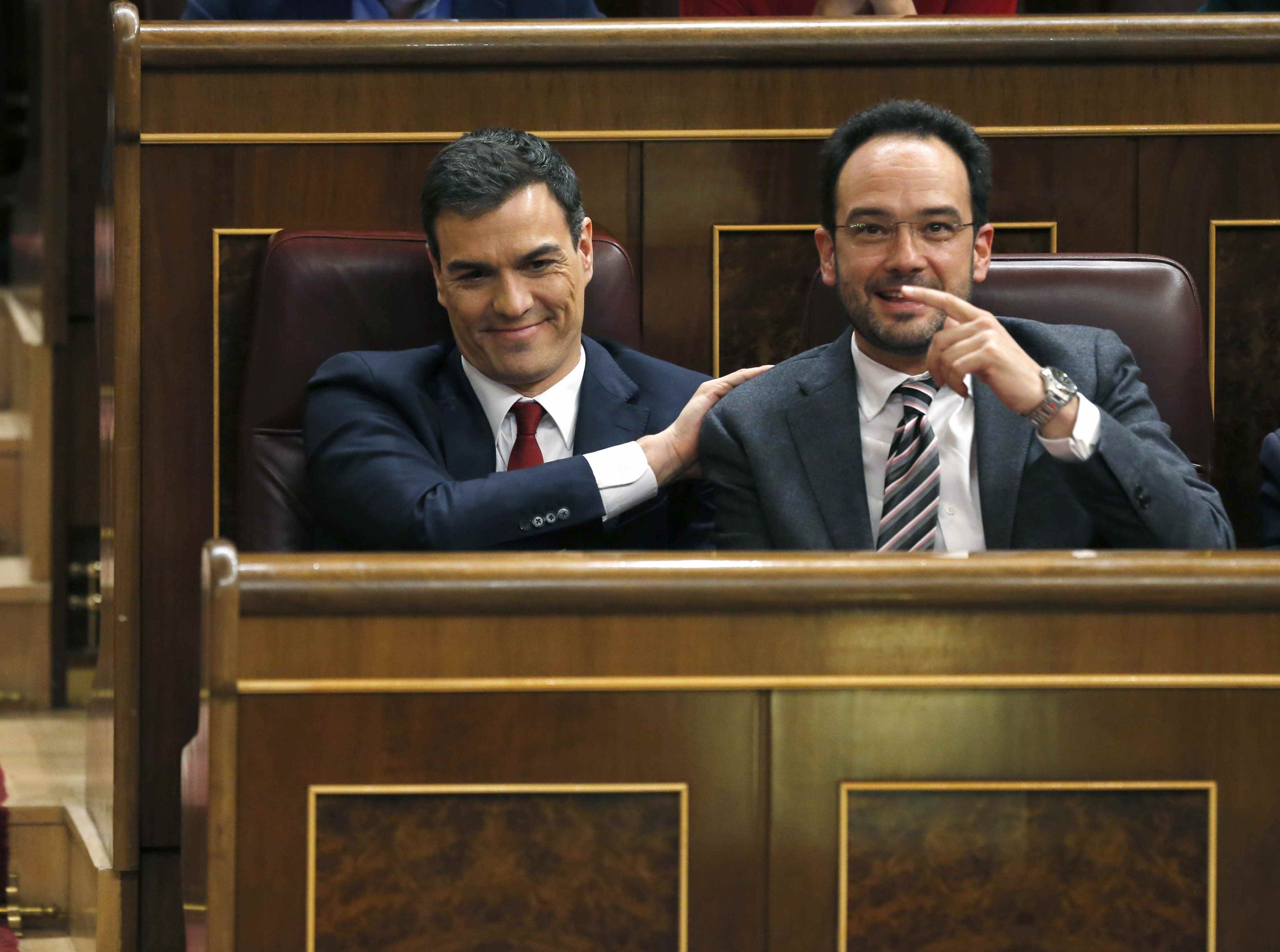 El PSOE rebutja la taula "a quatre"