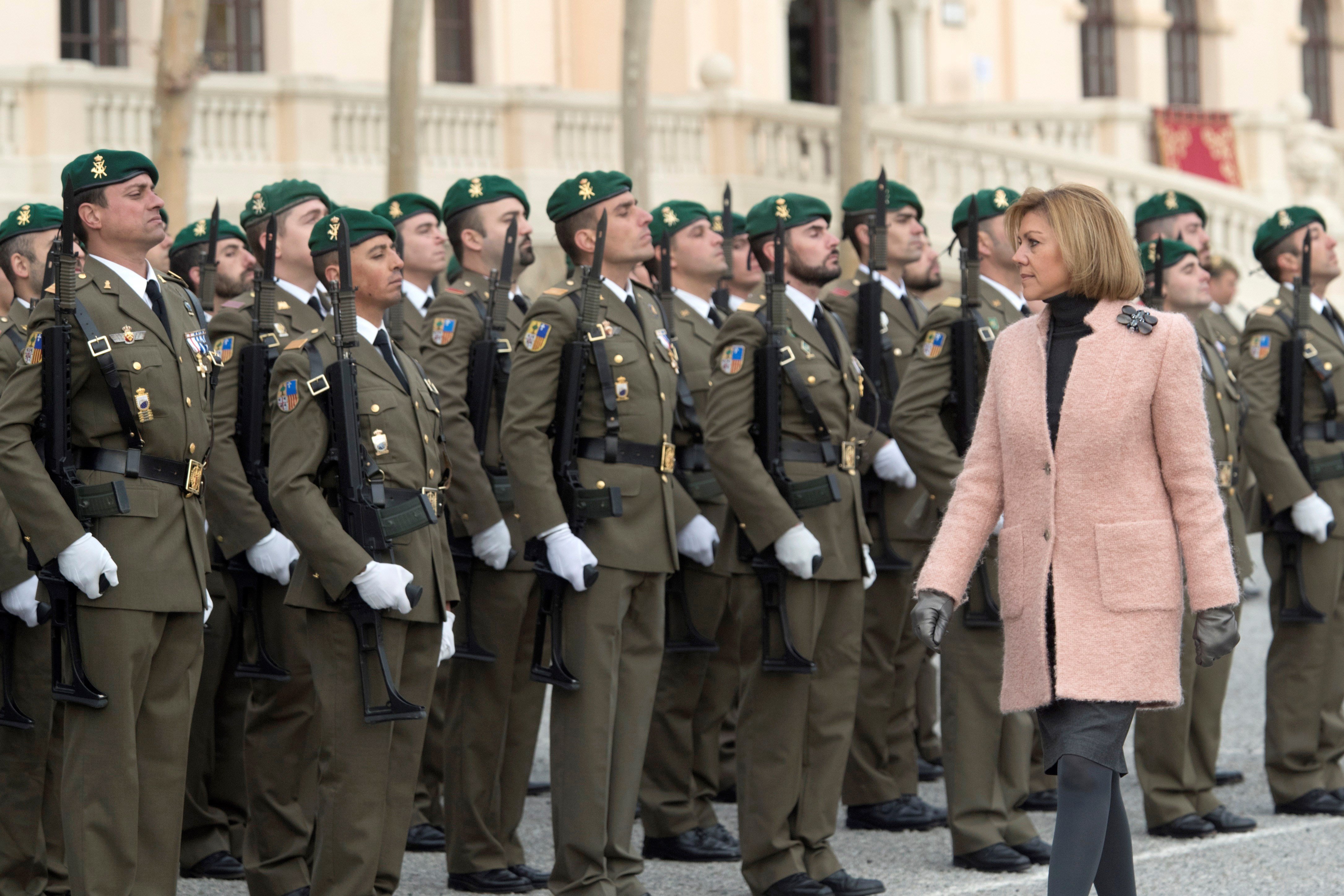 El aviso de un coronel a Cospedal: "Son meses difíciles para los que servimos a España en Catalunya"