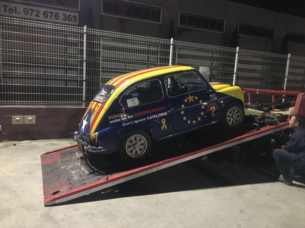 El 600 'independentista' tuvo que pasar la frontera camuflado