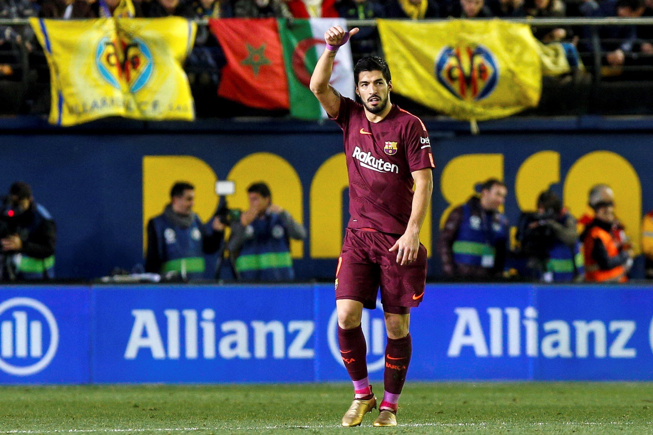 Els pals no aturen Messi ni Luis Suárez (0-2)