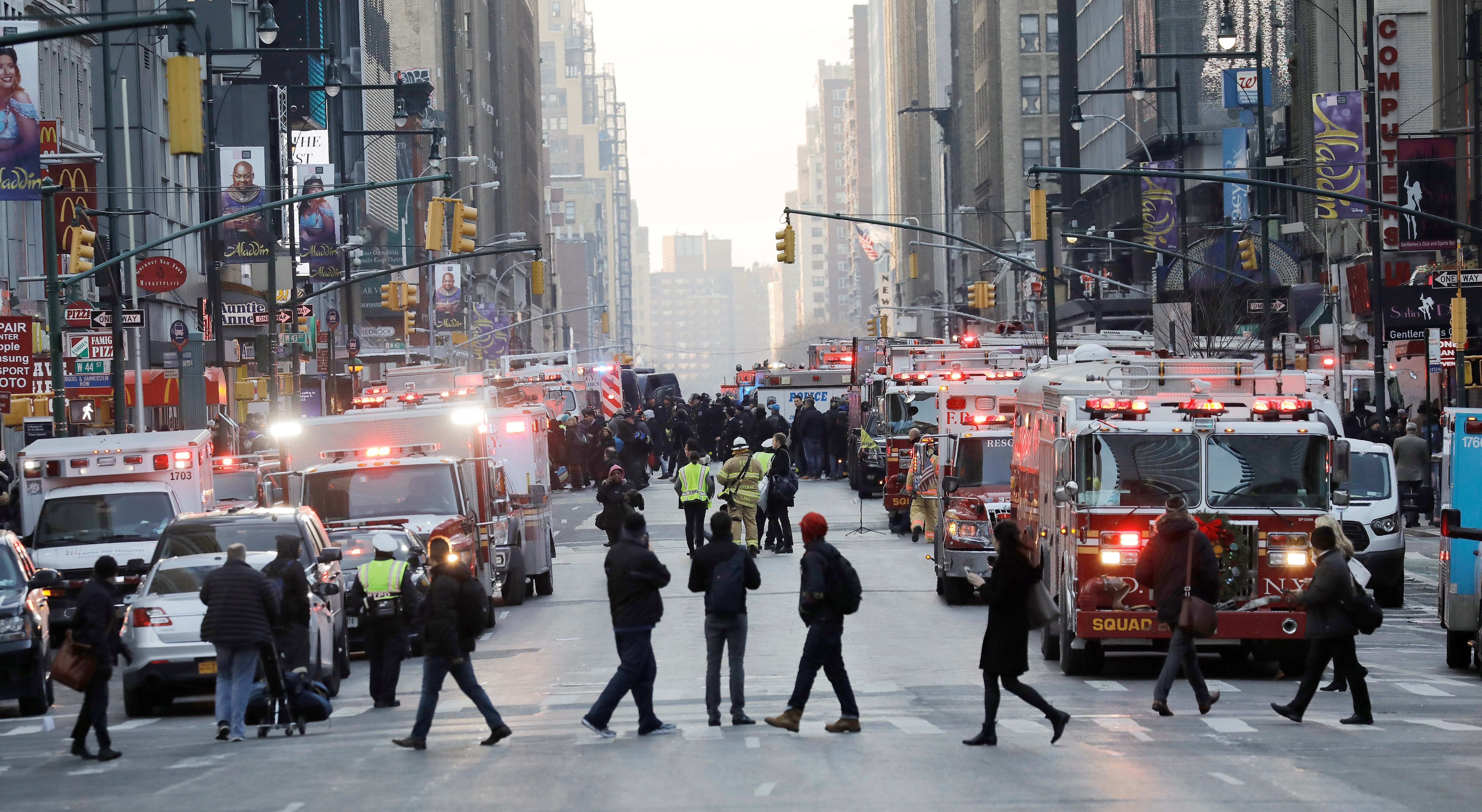 Un "intento de atentado" en el centro de Nueva York deja al menos cinco heridos