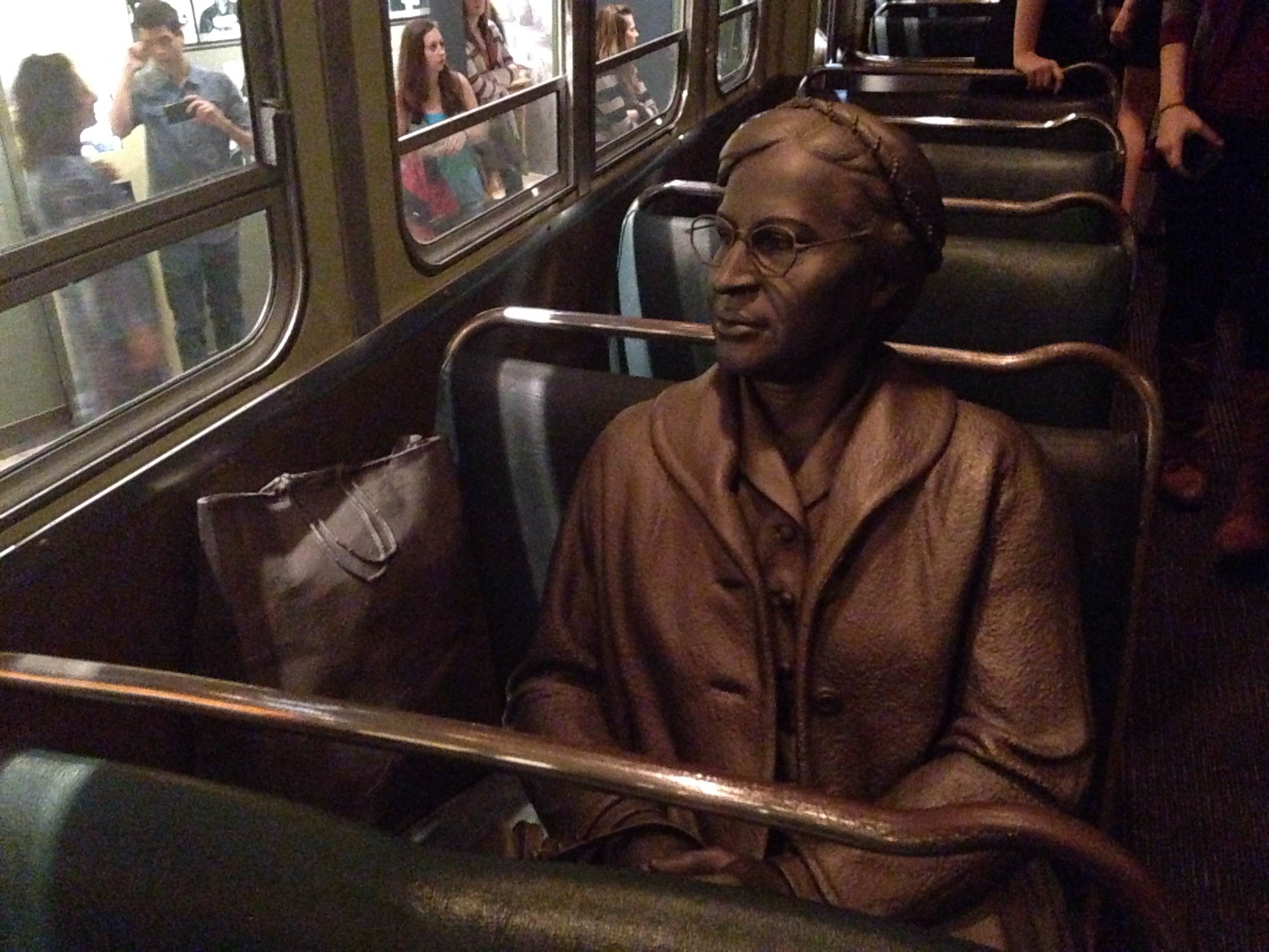 Què s’amaga darrere la història de Rosa Parks?