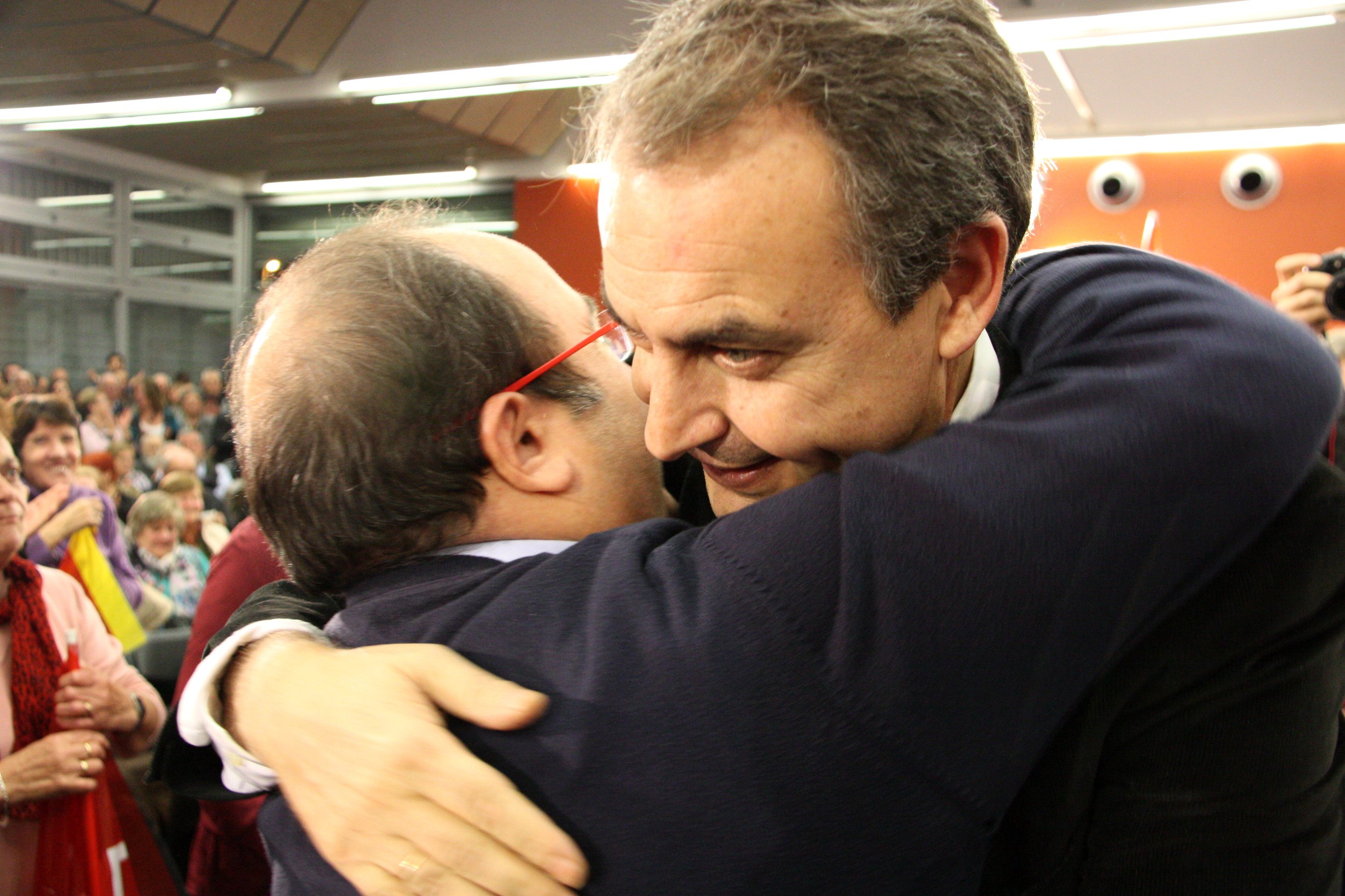 Agenda 17 de desembre: Sánchez i Zapatero acompanyen Iceta a l'acte central