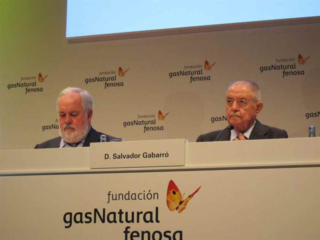Arias Cañete agraeix a Gabarró la seva tasca a Gas Natural