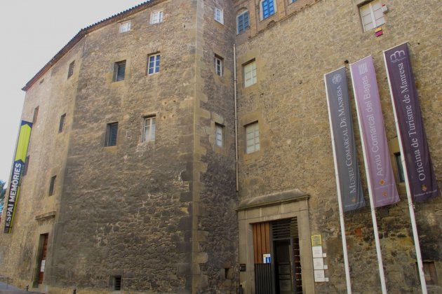 Antiguo Colegio de S. Ignasi Museu Comarcal Manresa El Moianès Wikimedia