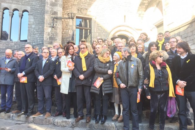 Juntos por Catalunya Plaza del rey - zanahoria