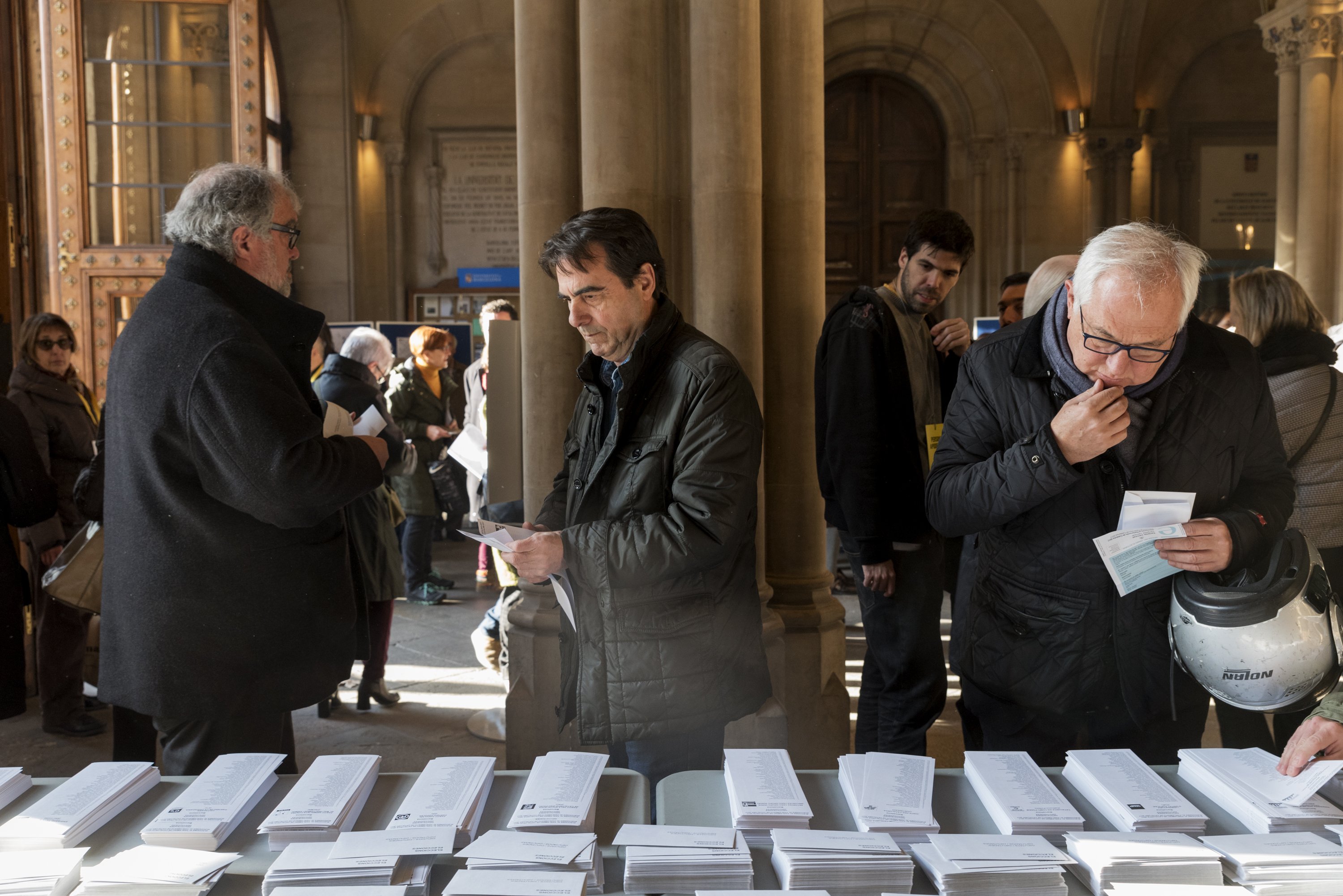 Más sobres cerrados con papeletas de Cs en Caldes de Malavella