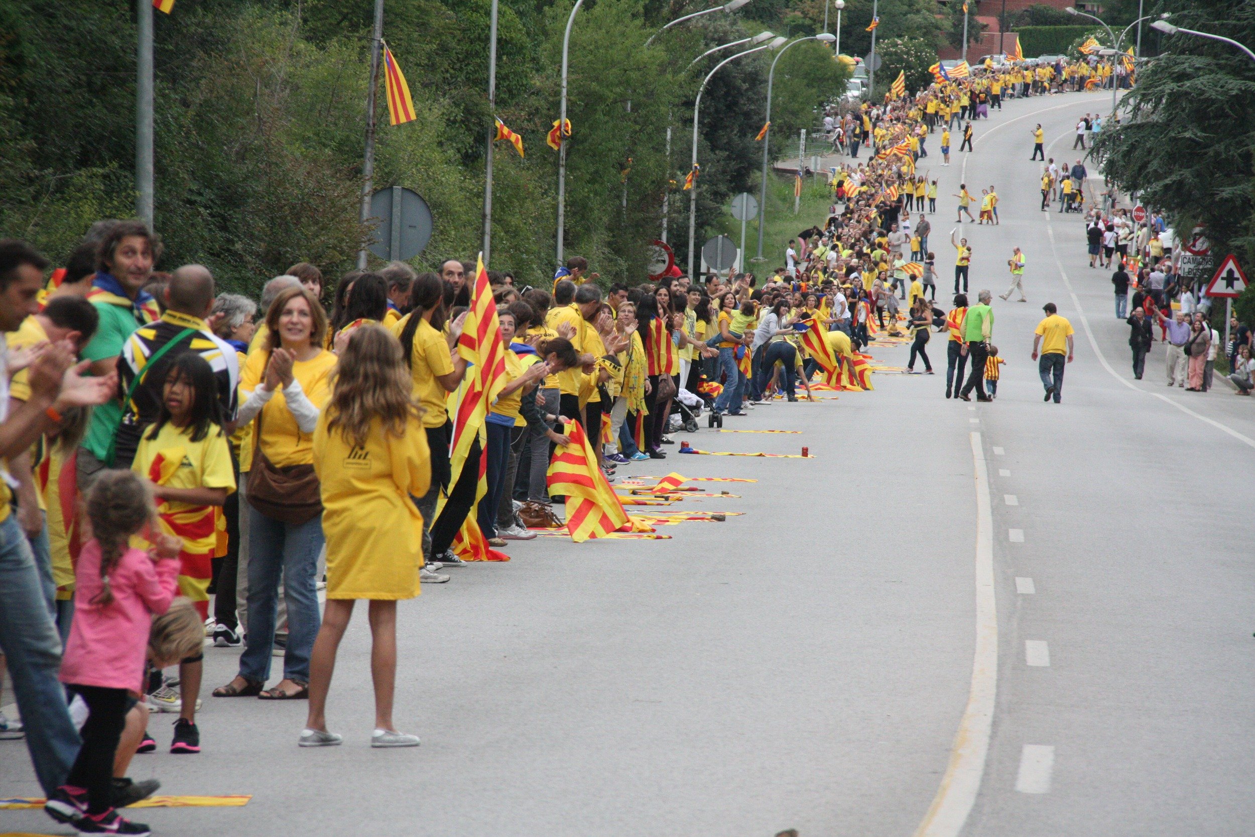 La Via Catalana, la V, el puntero y el resto de Diades, rebelión según la Guardia Civil