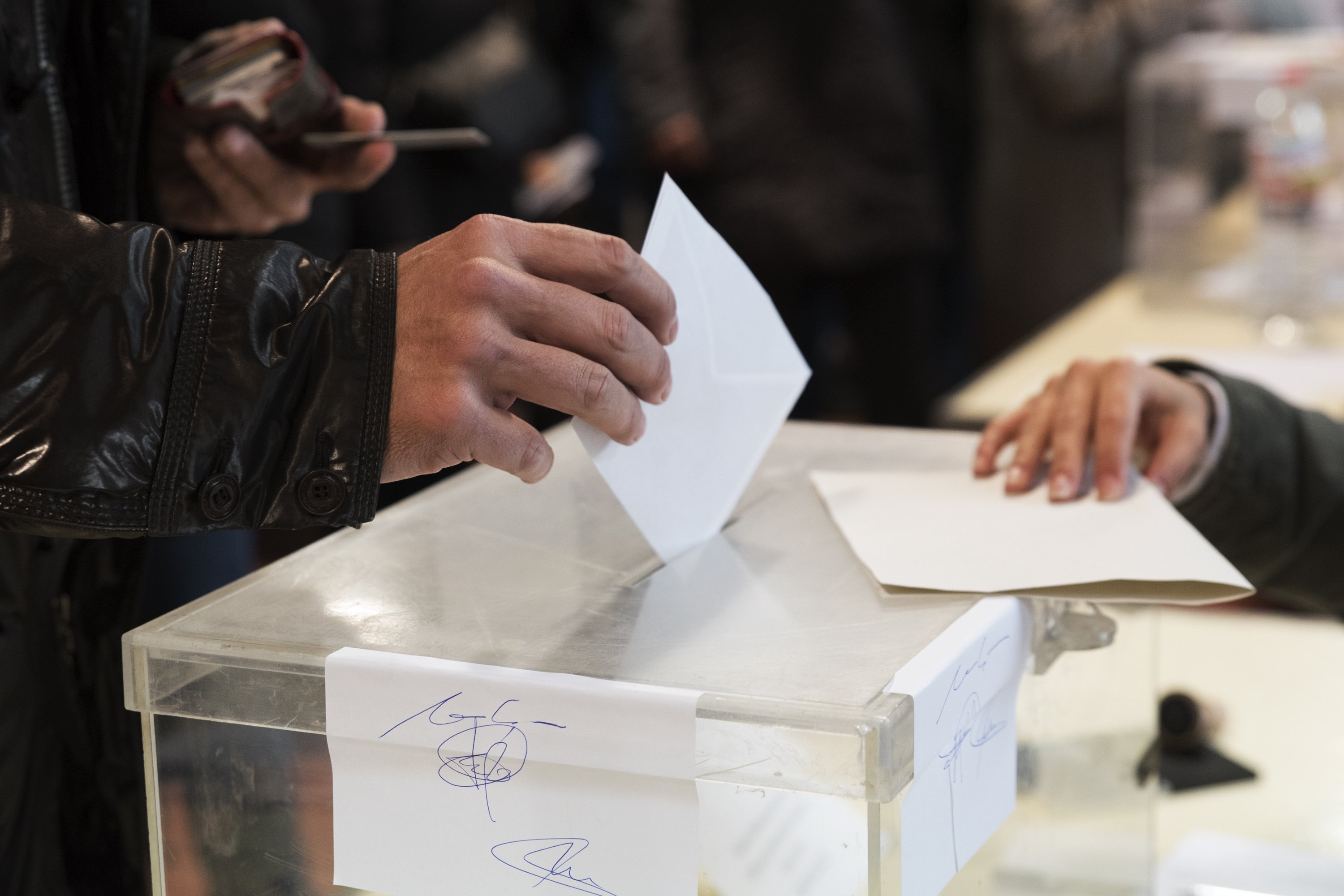 Creus que les eleccions del 14 de febrer es podran celebrar?