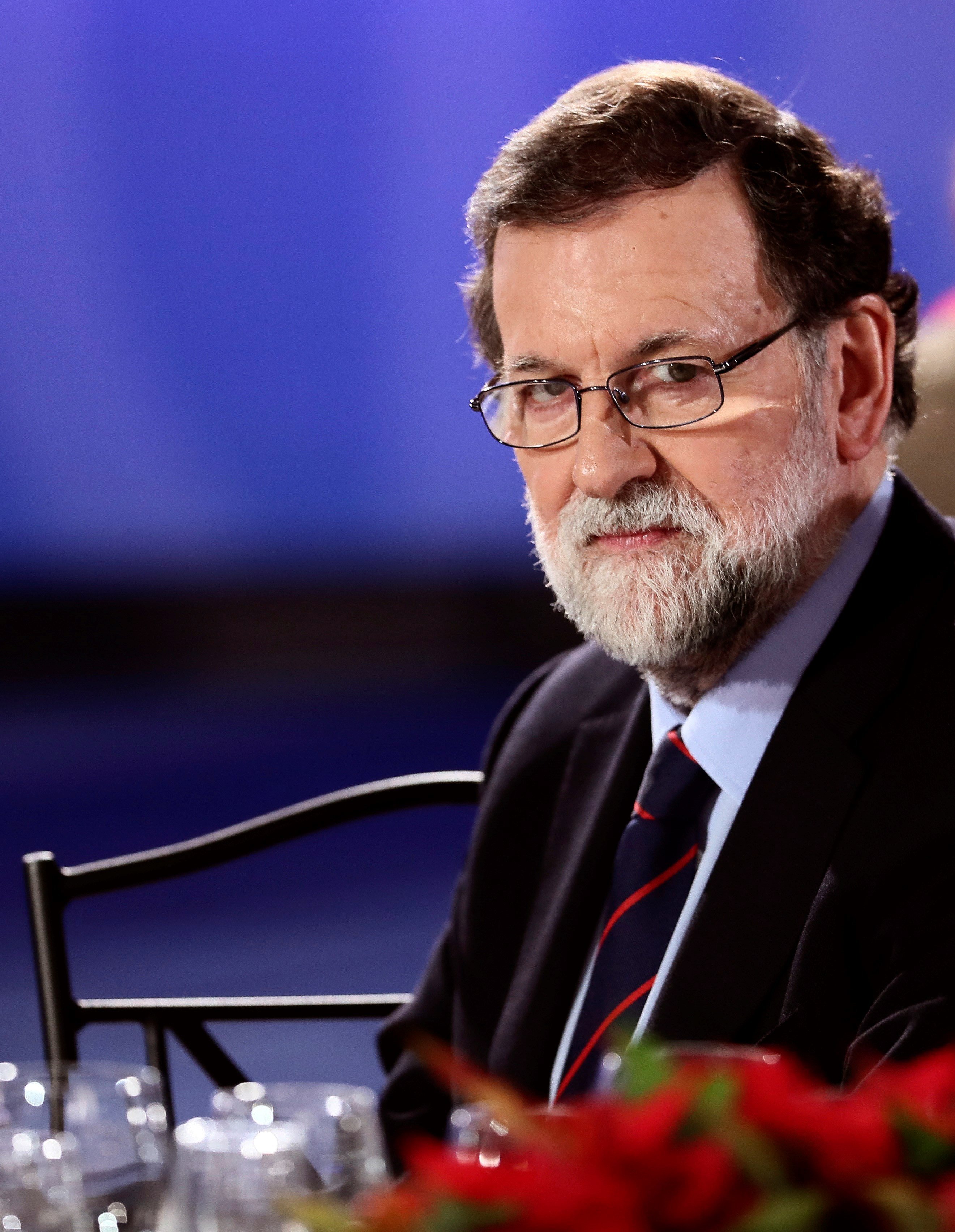 Rajoy brushes aside Puigdemont's proposal to meet