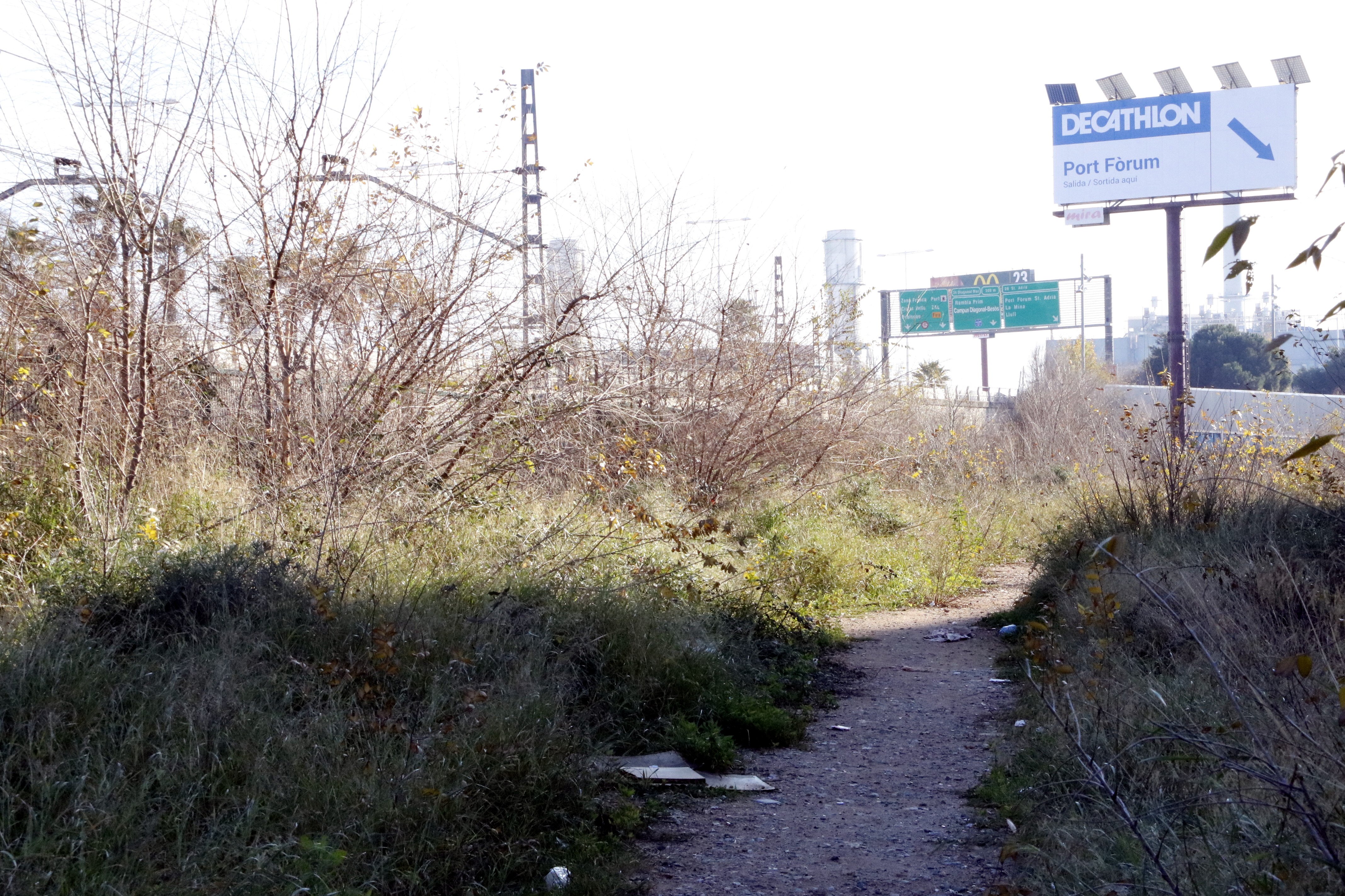 Una dona mor assassinada a Sant Adrià de Besòs per l'home que havia denunciat