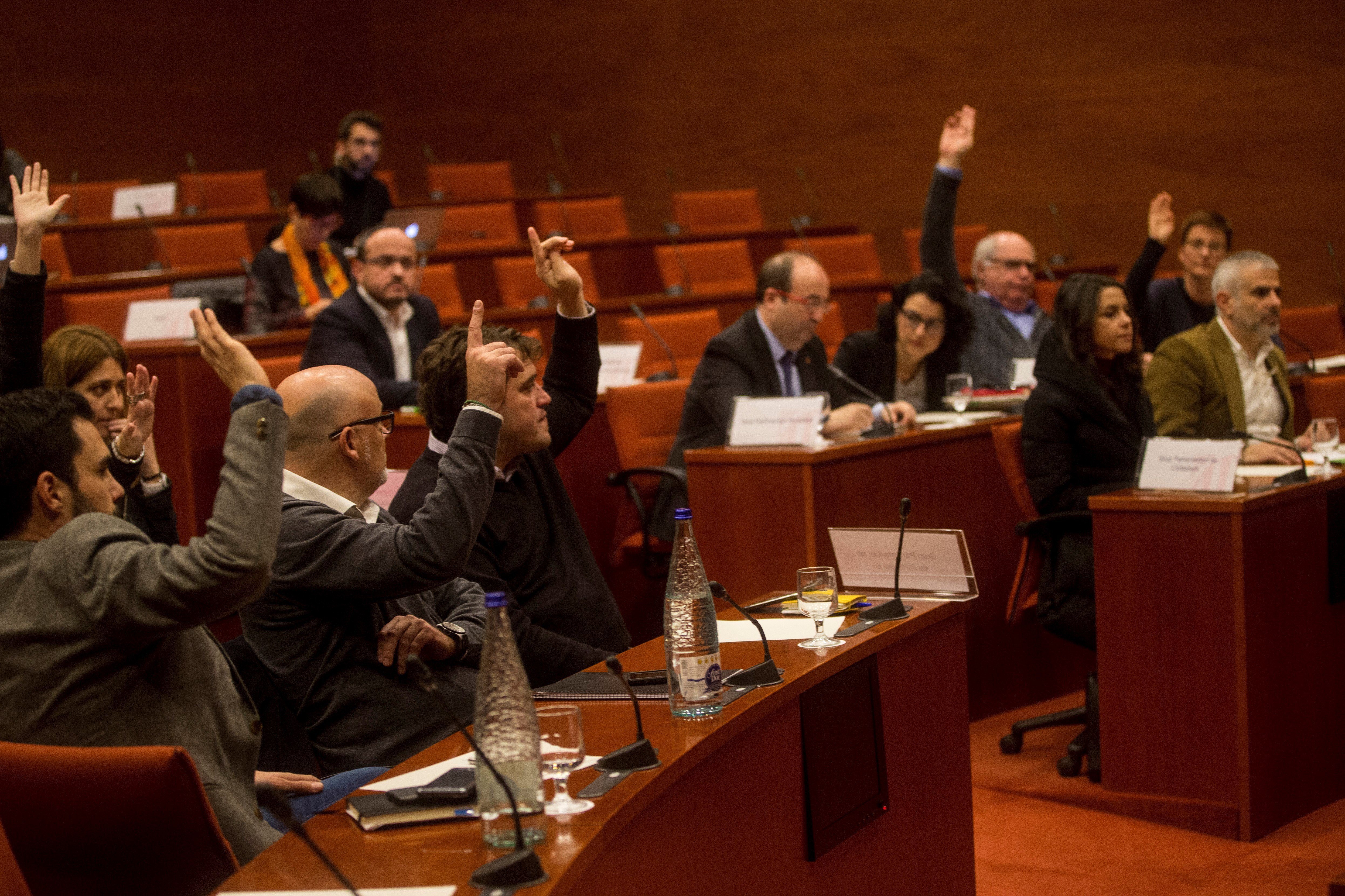 El Parlament aprova interposar un recurs al TC contra l'aplicació del 155