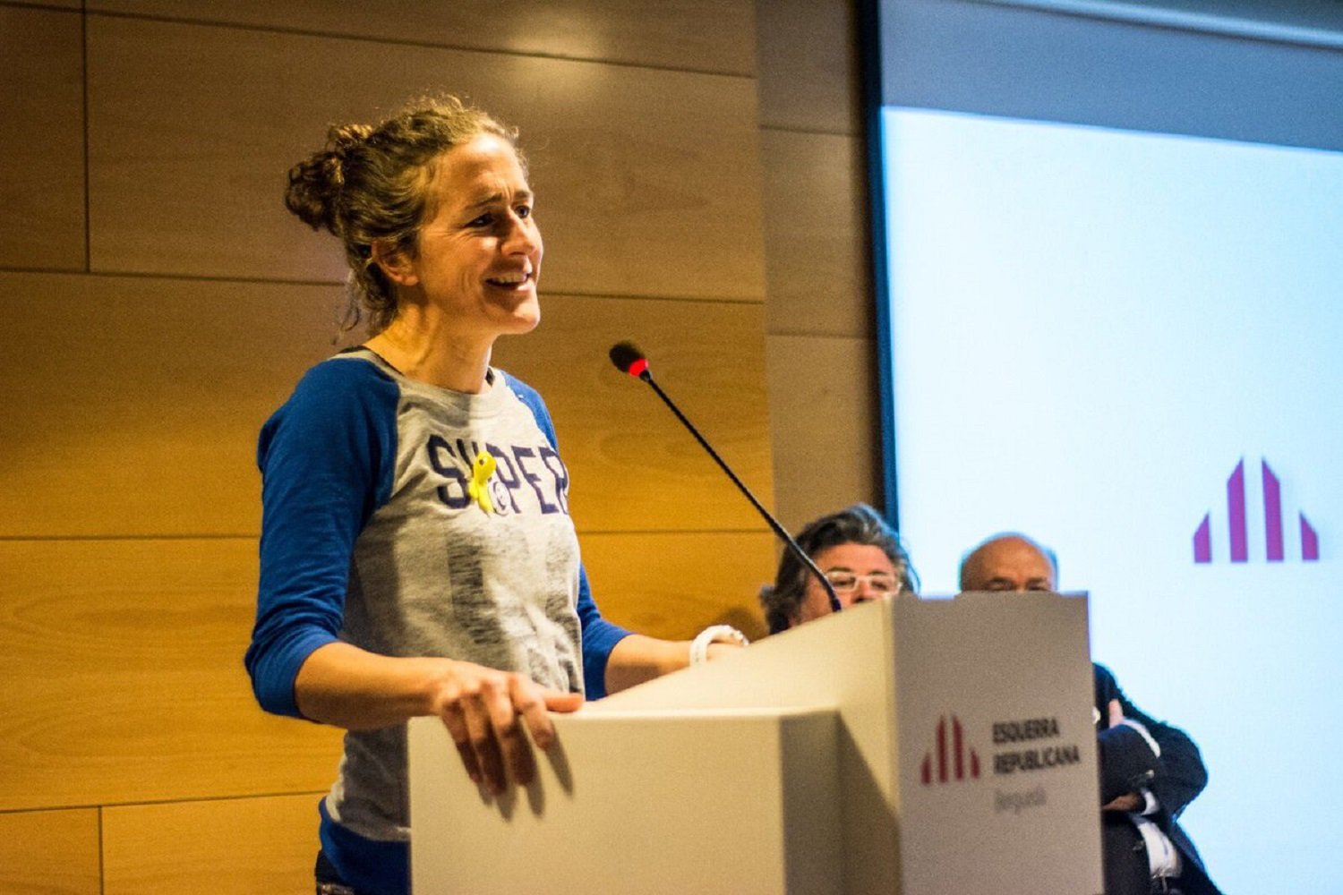 La innocentada de Núria Picas: es fa passar per presidenta del Parlament