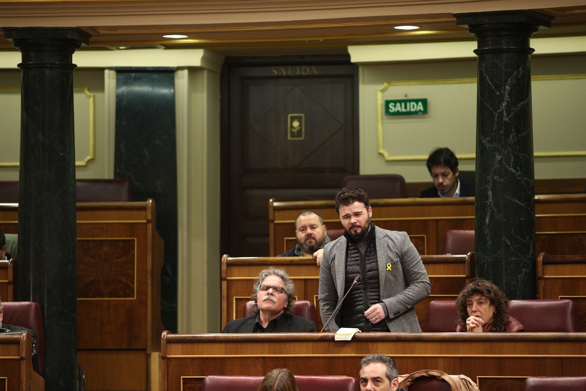 Rufián proposa cedir un diputat a la CUP perquè tingui grup propi