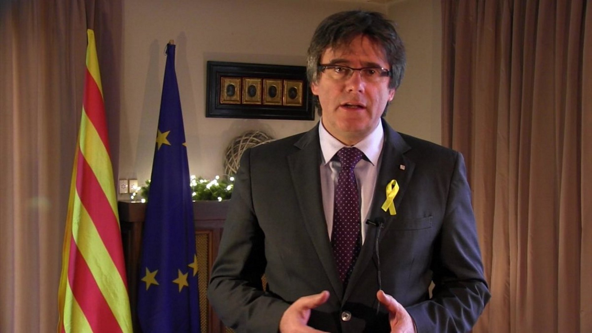 Puigdemont makes it clear to Rajoy in New Year speech that he won't give in