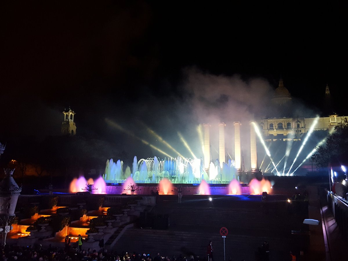 80.000 persones saluden el 2018 a l'avinguda Maria Cristina