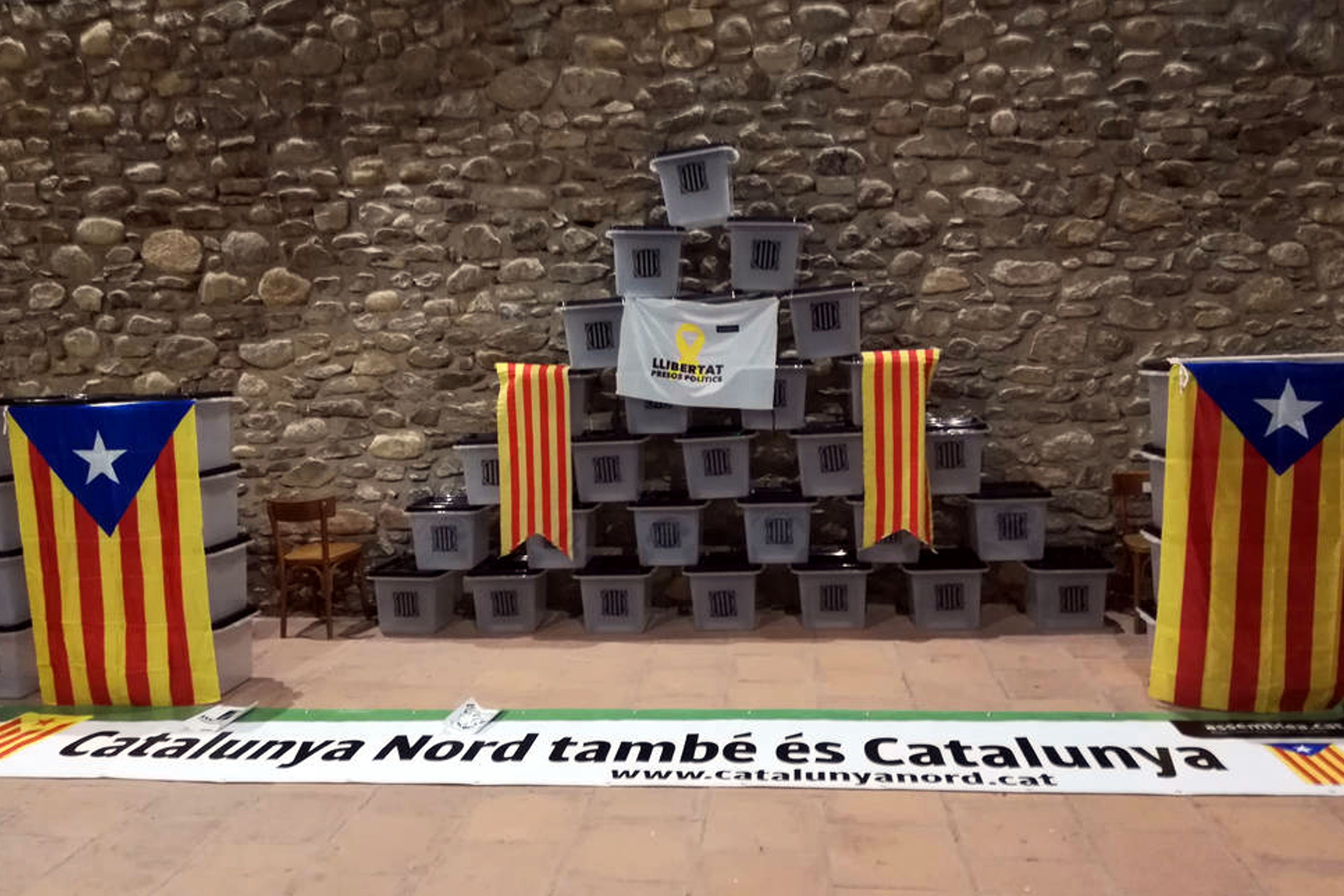 Esgotades les 200 urnes de l'1-O a la venda a Catalunya Nord