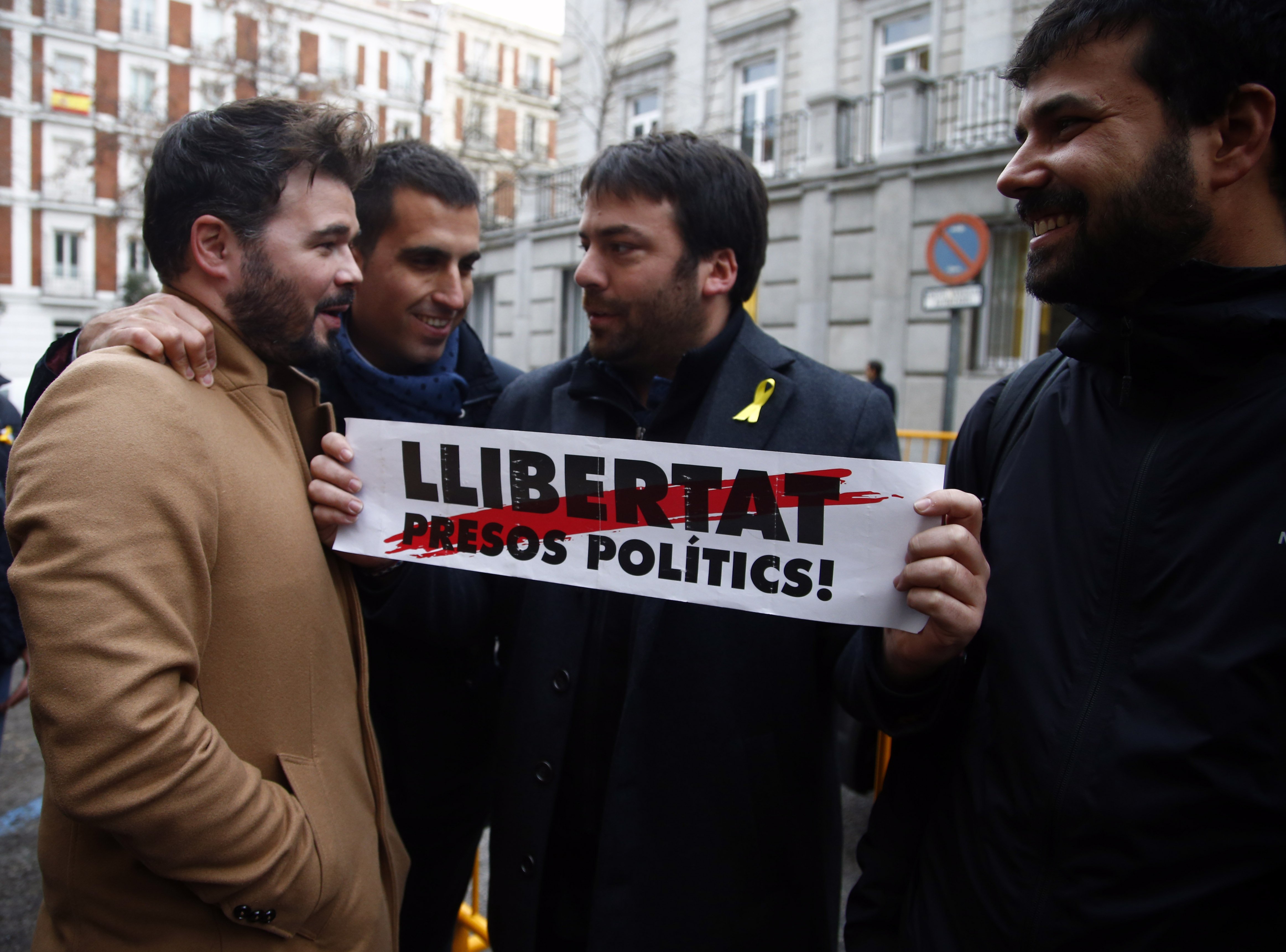 Rufián defensa l'alliberament de Junqueras per ser president si Puigdemont no torna