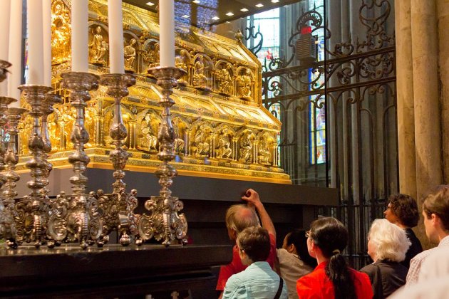 Dreikönigenschreins catedral de Colònia. Elya Wikipedia