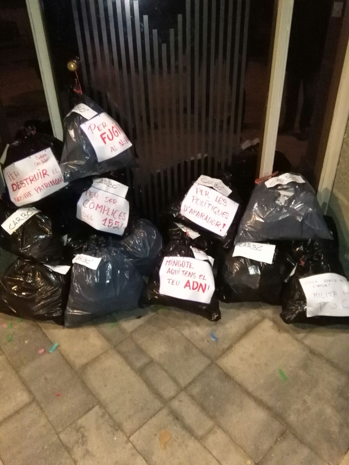 Los Reyes Magos llevan carbón al alcalde socialista de Parets por el 155