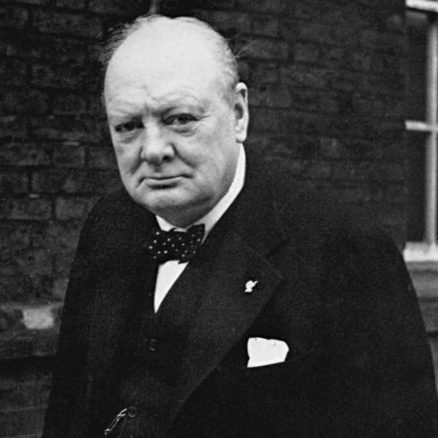 Churchill retrato Imperial War Museum Wikimedia