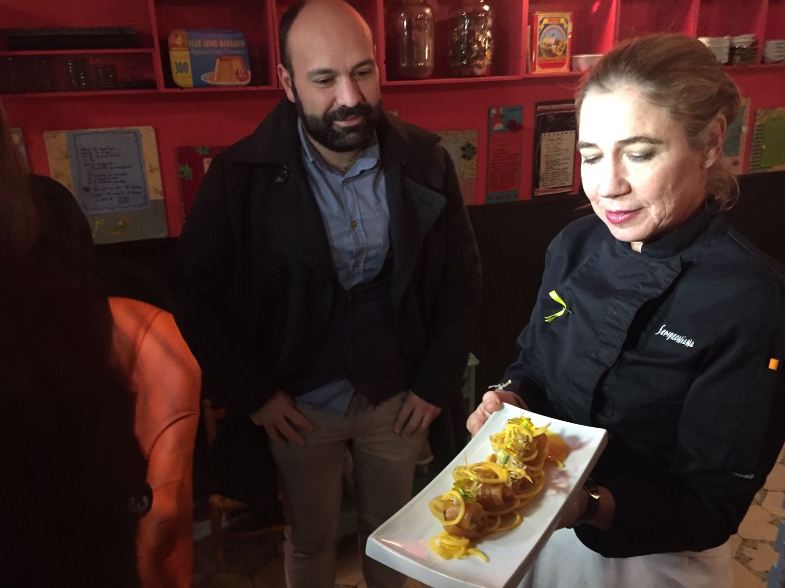 El Semproniana acull el 'sopar groc' pels presos