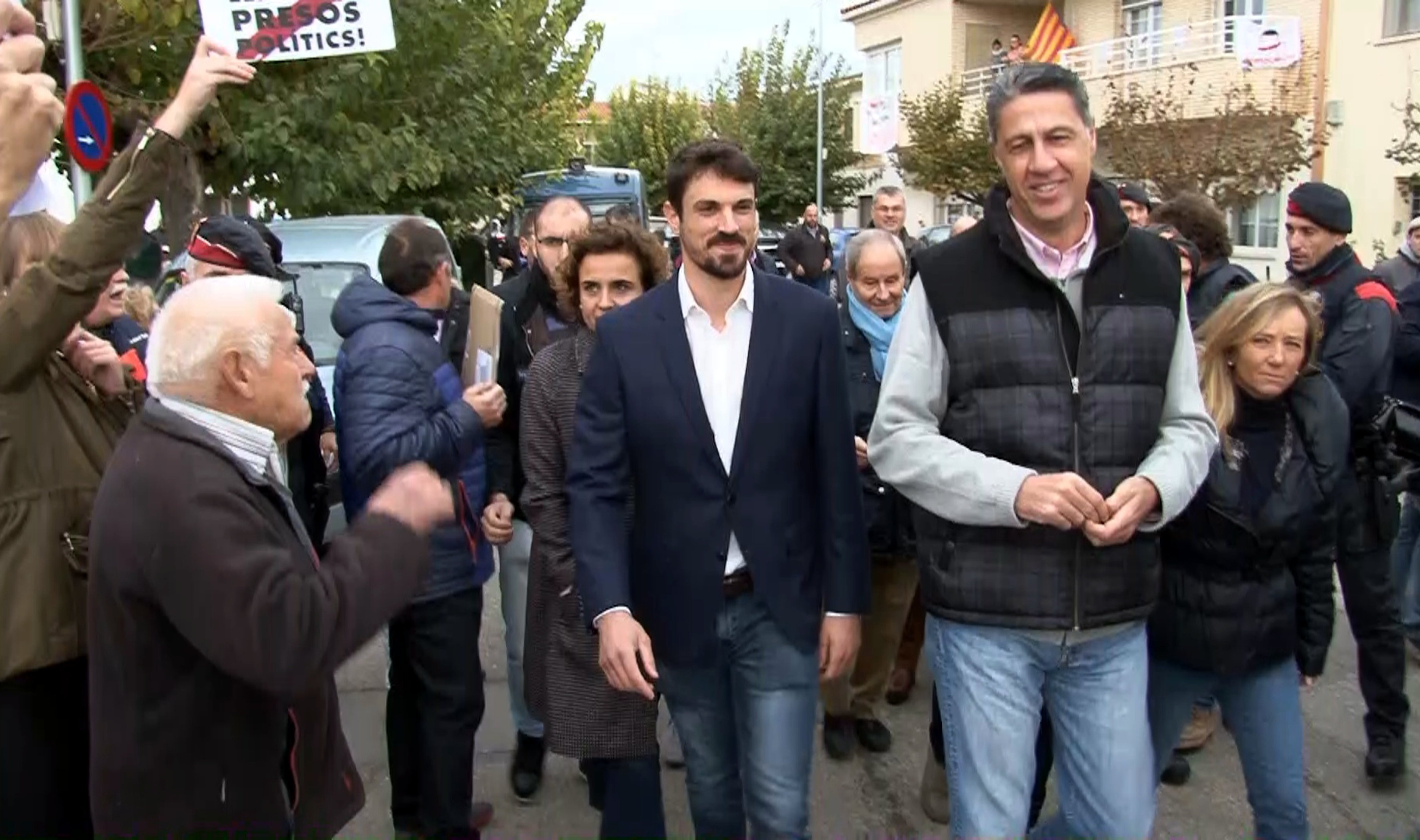 El alcalde de Gimenells, sobre el documental del 1-O: "Asco"