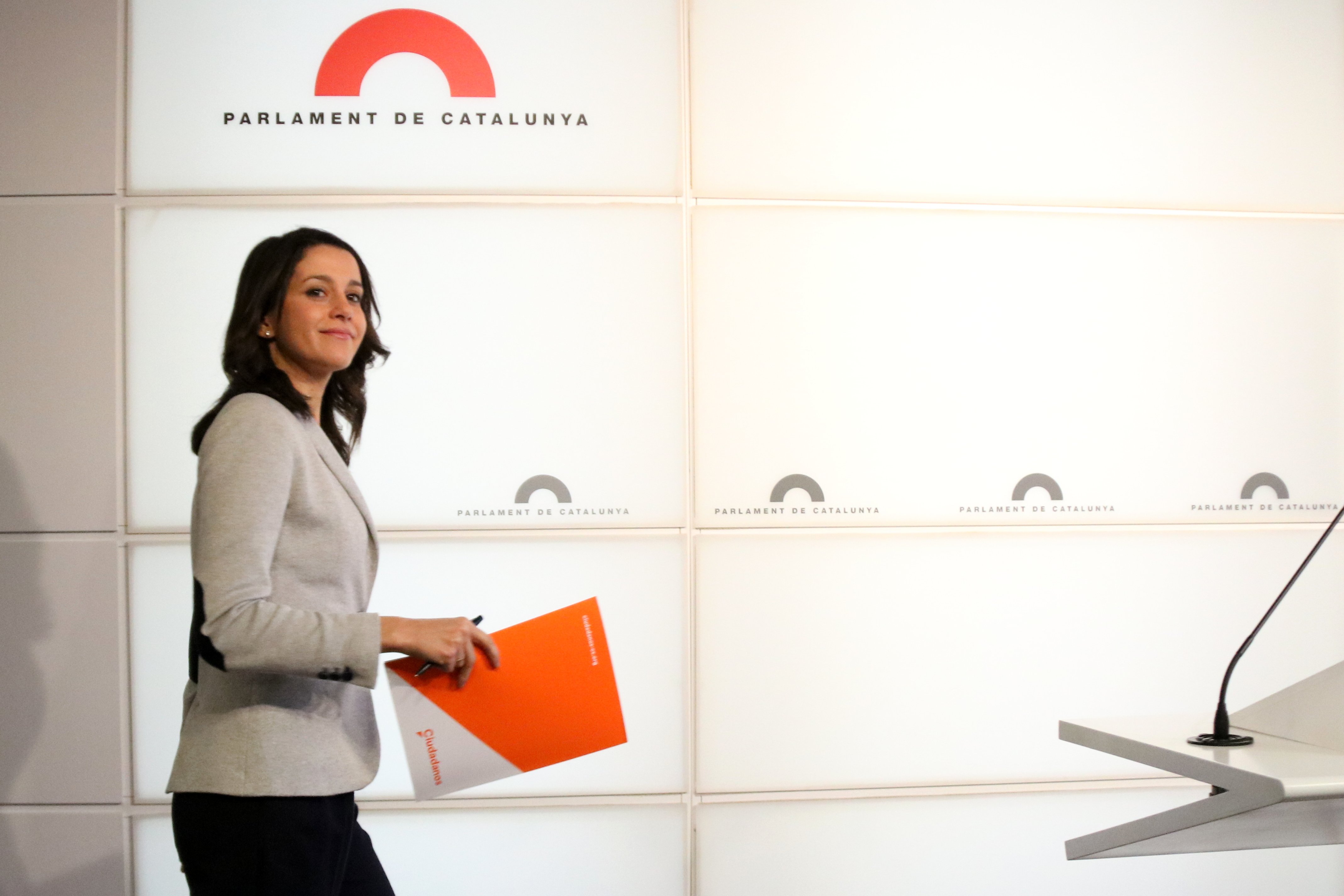 Cs hará todo lo posible para que el PPC tenga un subgrupo parlamentario