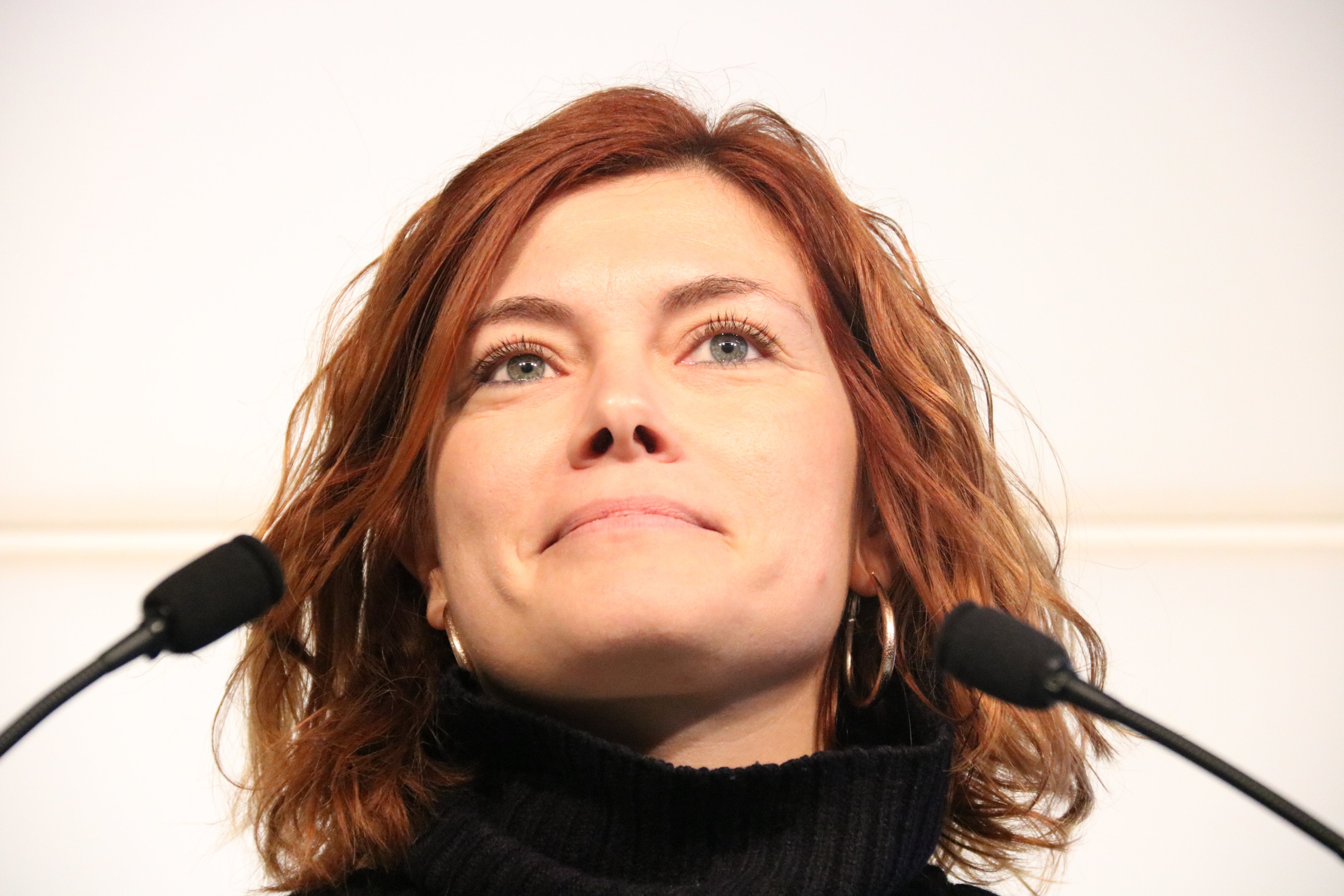 Els comuns veuen l'ombra d'un tercer candidat en la investidura de Sànchez