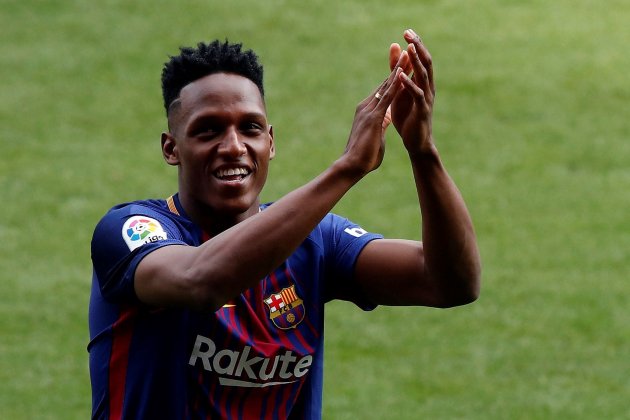 Yerry Mina presentación Camp Nou Barça Efe