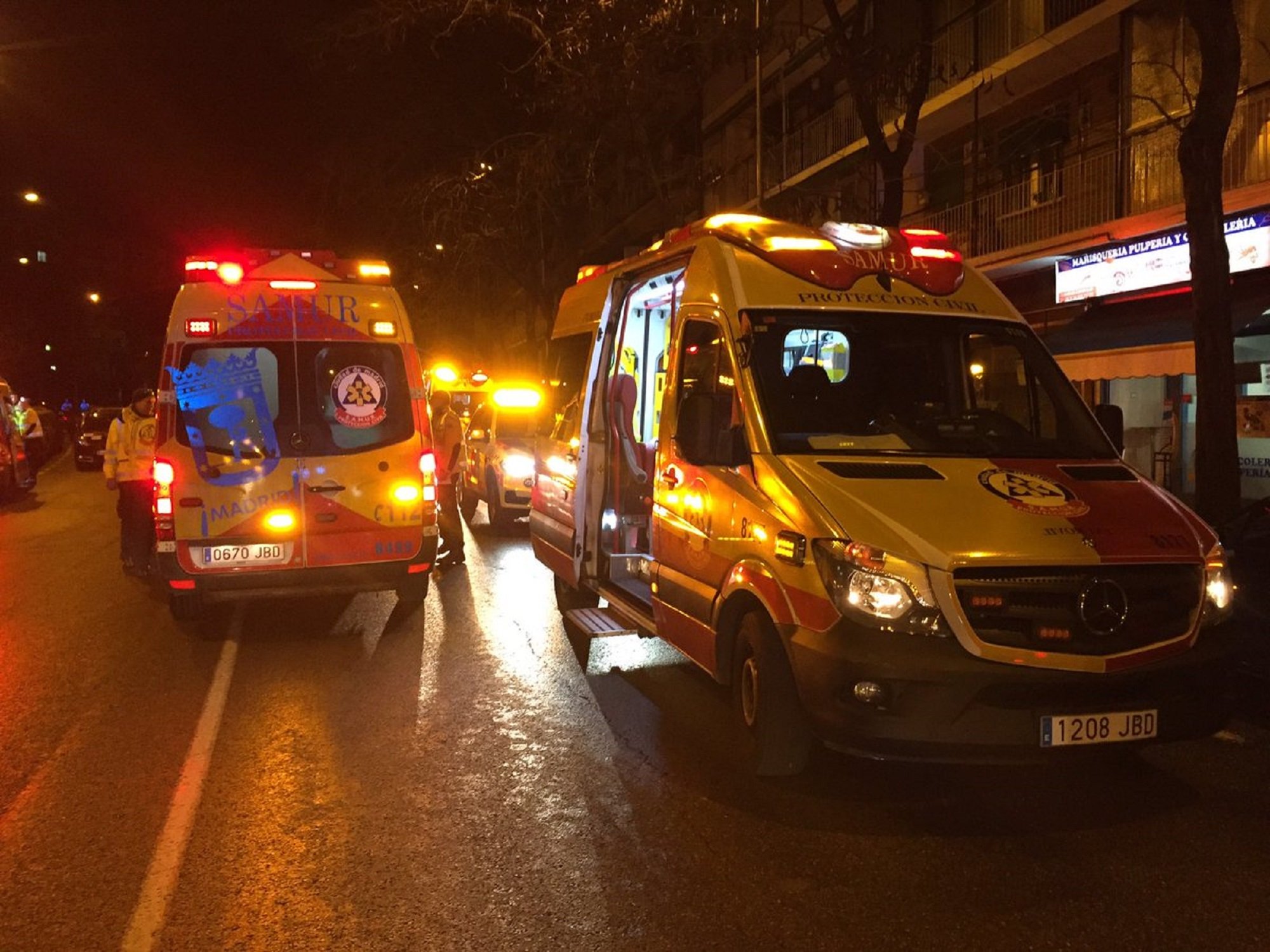 Al menos 26 heridos leves al derrumbarse el falso techo de una discoteca en Madrid