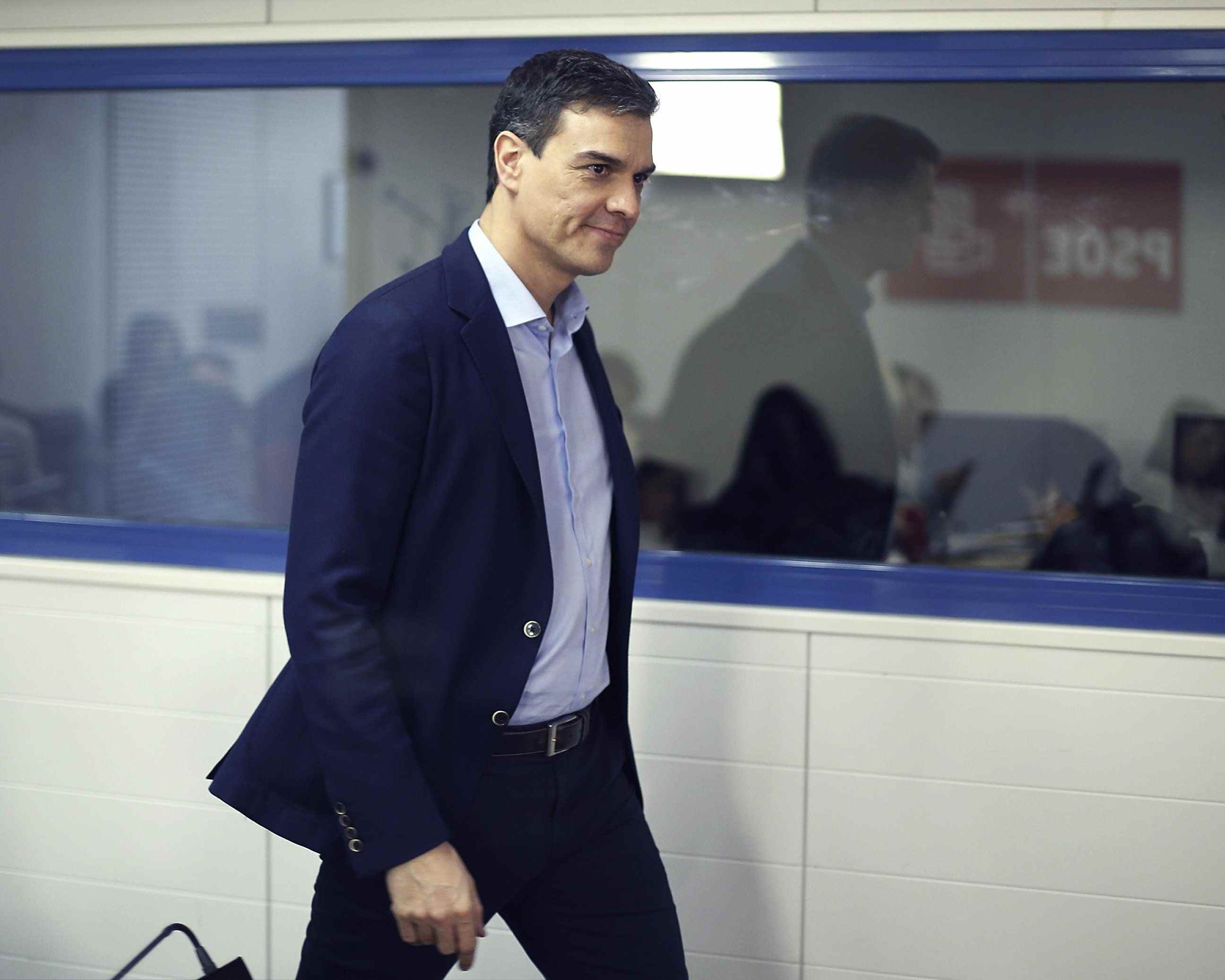 Sánchez se presentará a las primarias del PSOE