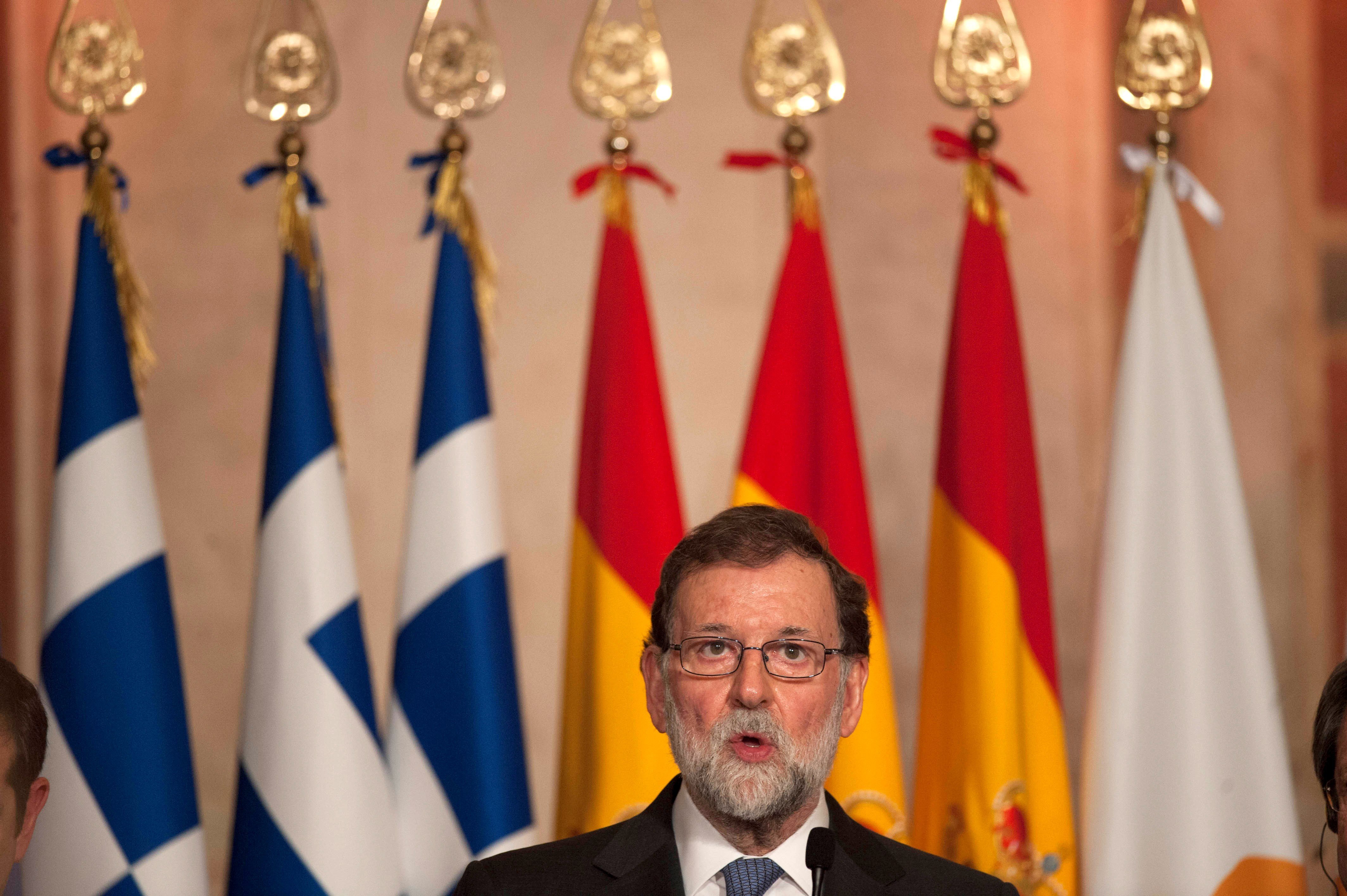 Rajoy pierde apoyo entre las élites españolas, diagnostica Bloomberg