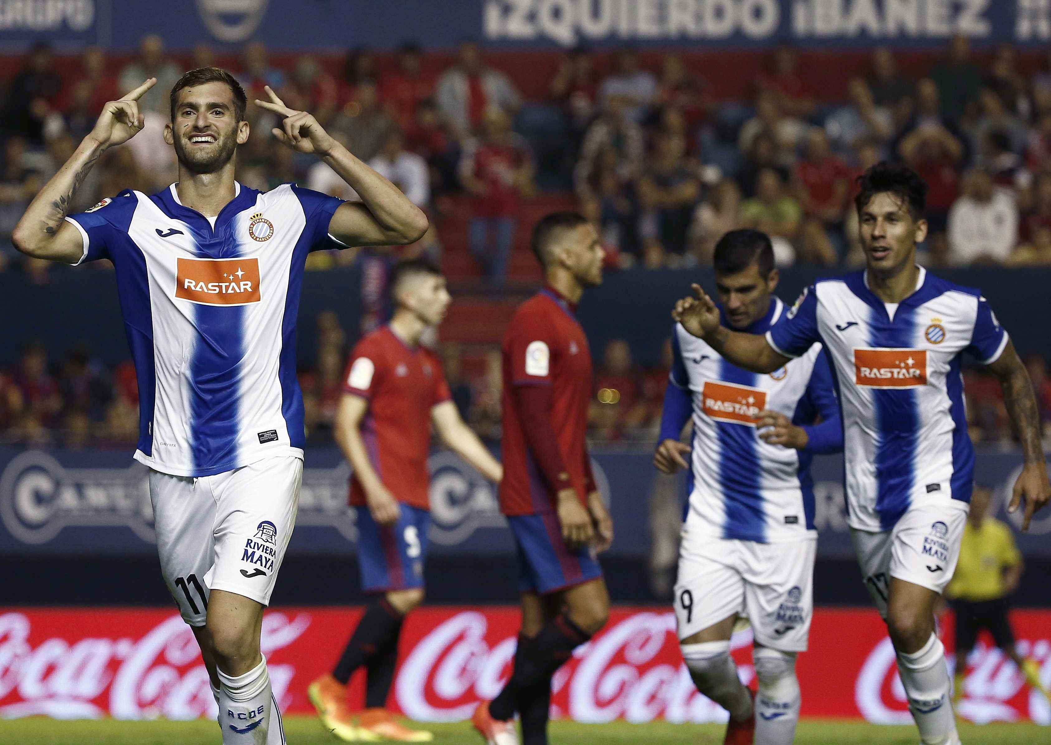 L'Espanyol respira a Pamplona (1-2)