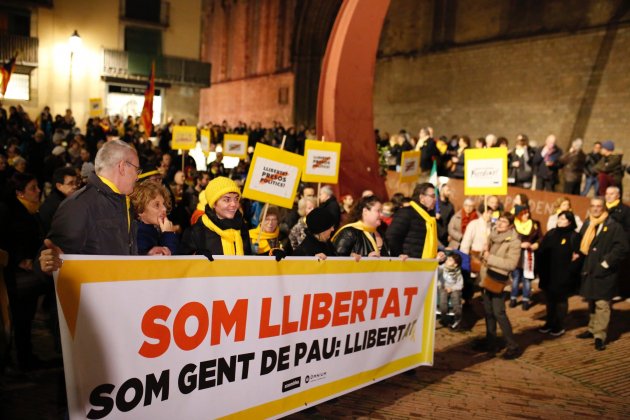 Manifestació Spm gent de pau Fossar Sergi Alcàzar