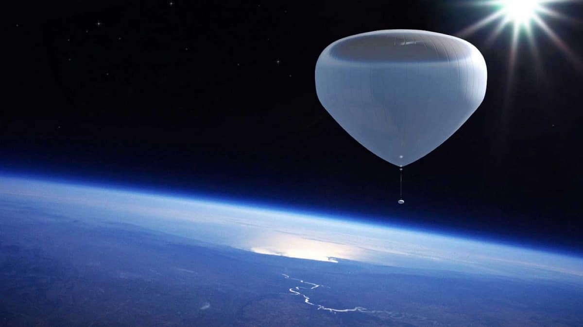 Hay una flota de globos repartida por la estratosfera, te contamos para qué sirven