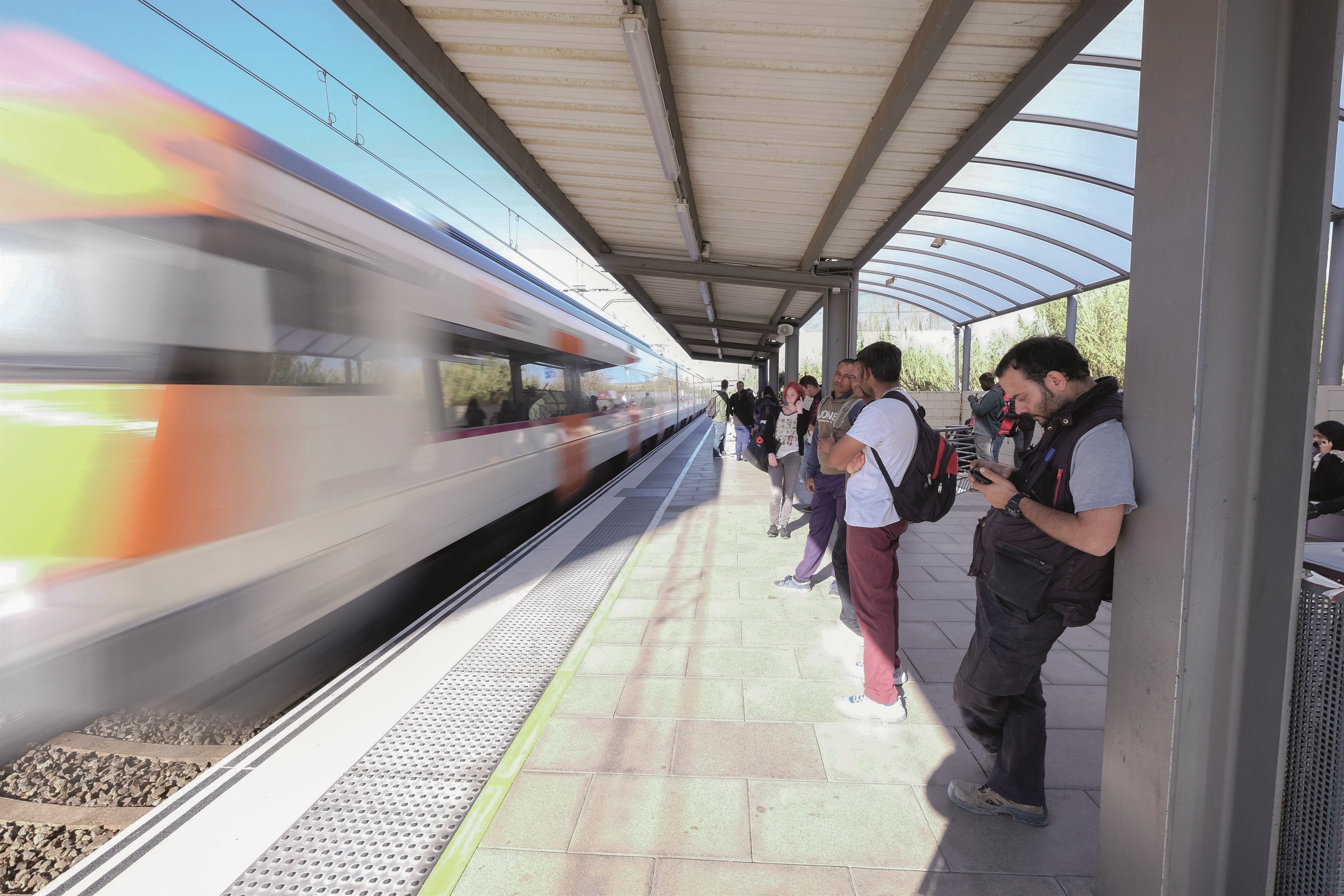 Renfe obrirà el 8 d'agost el registre per poder obtenir els bons de descompte de transport