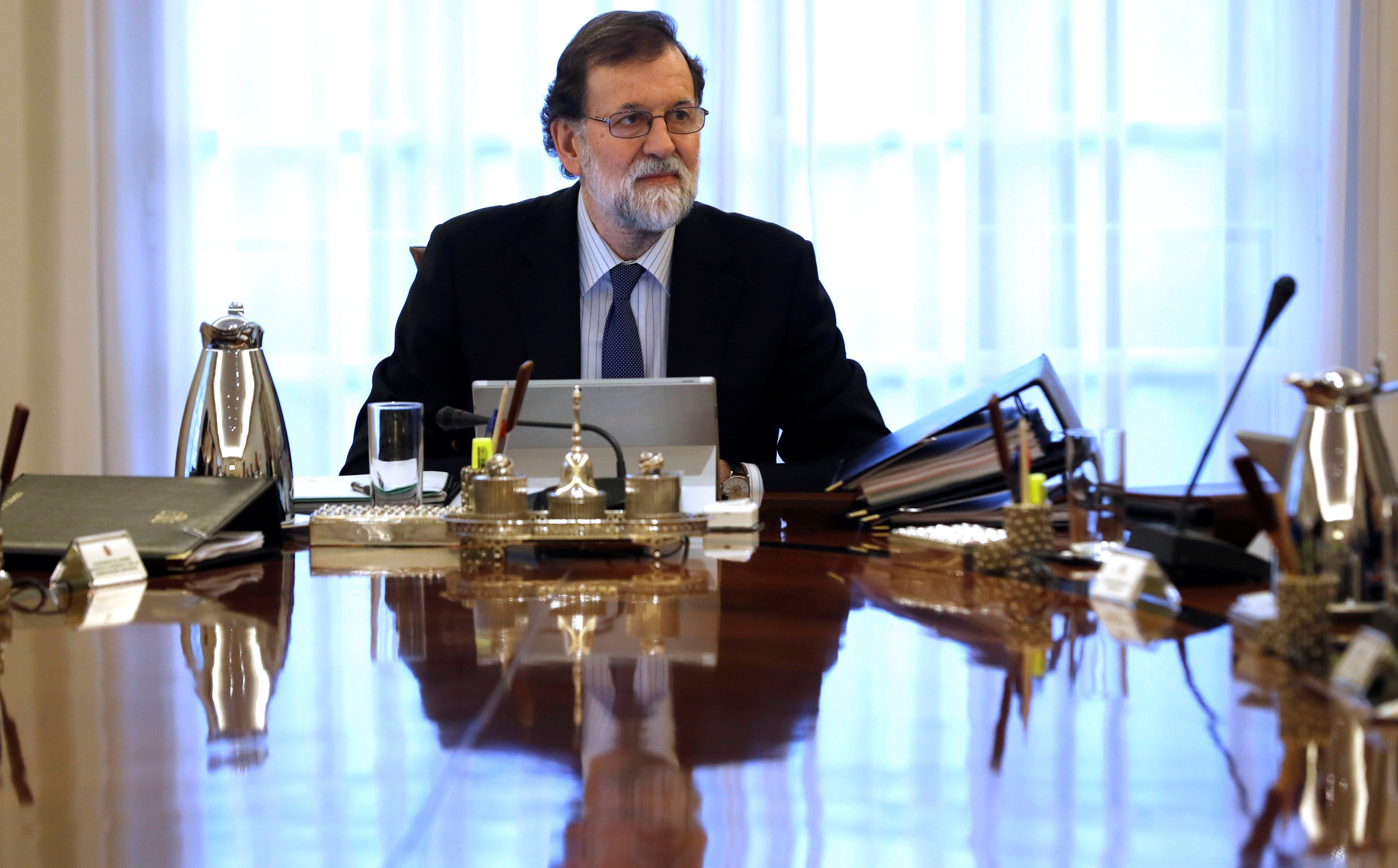 Rajoy rechaza dialogar con Torrent sobre la investidura de Puigdemont