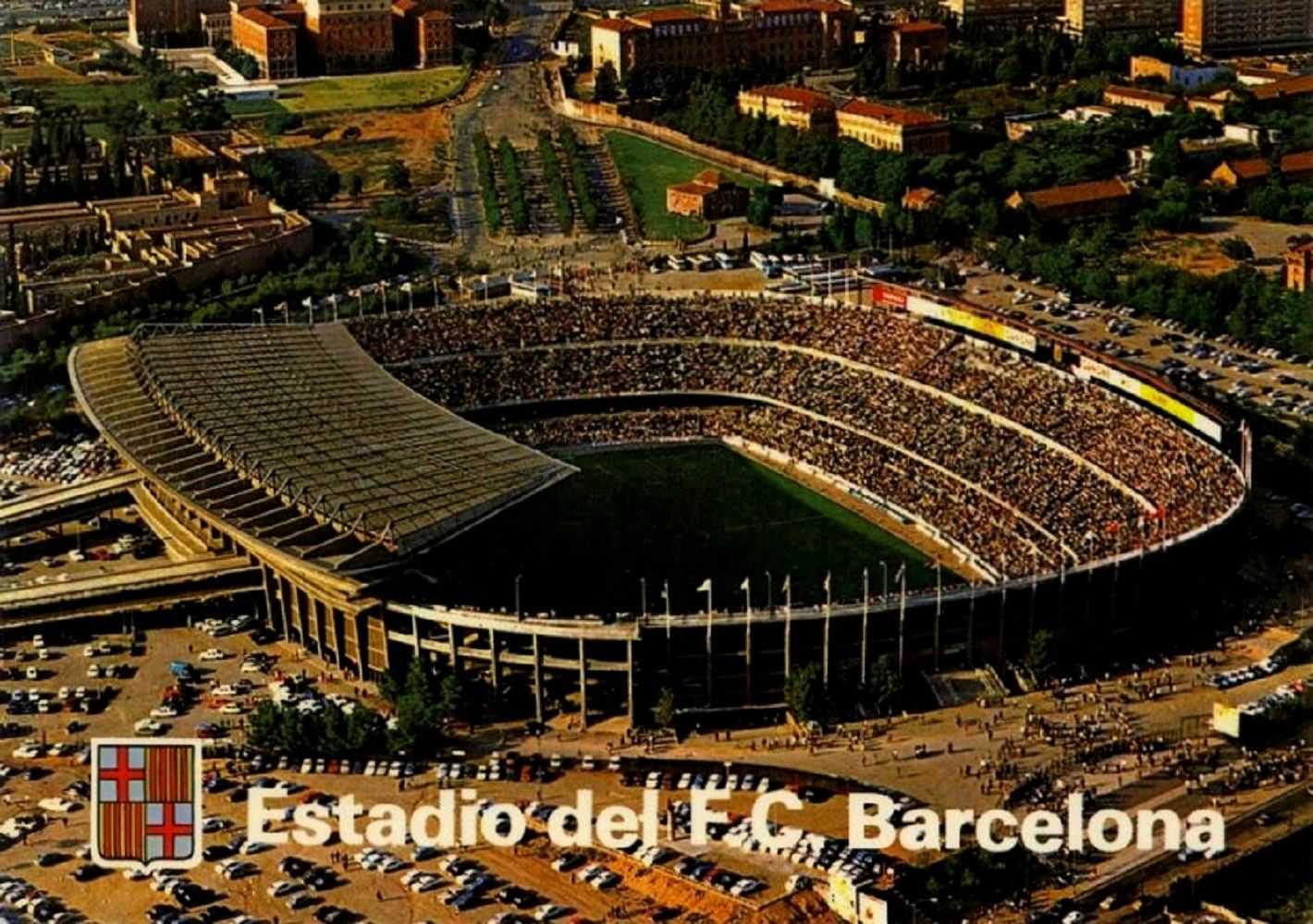 Inauguración del Camp Nou, templo del catalanismo
