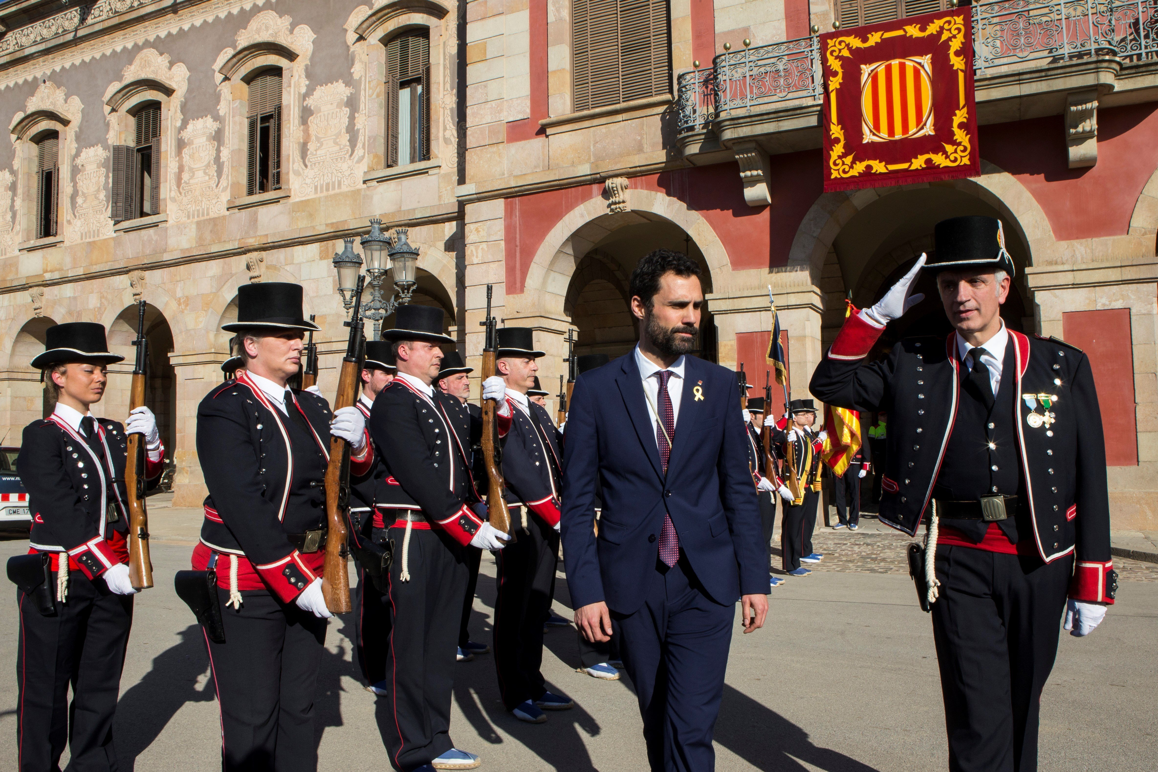 El Parlament rebutja "qualsevol intent d'instrumentalitzar" els Mossos