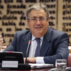 Parties demand minister appear over case of the imam behind the Catalonia attacks