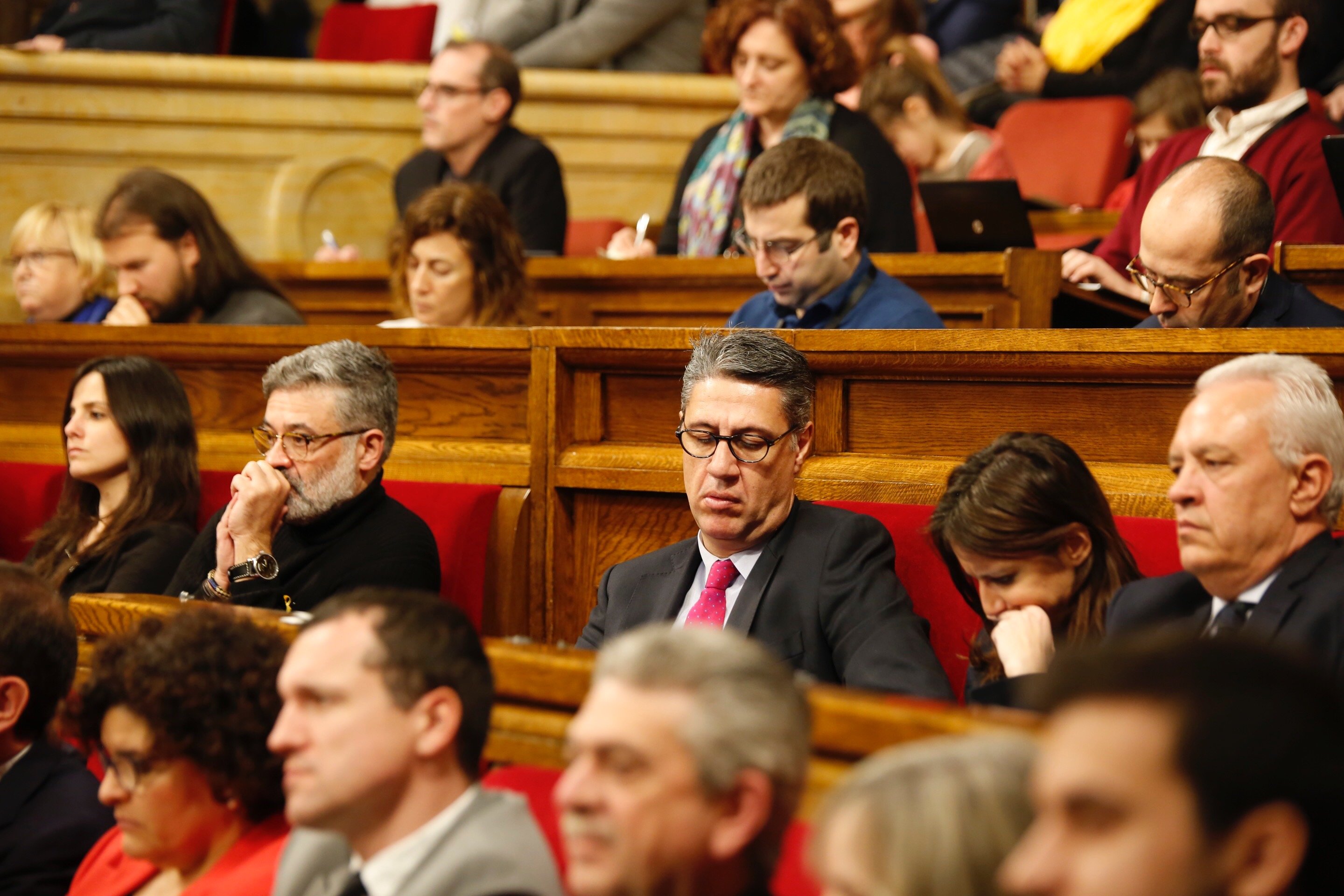 Ciudadanos y el PSC cierran en los morros del PP la puerta del grupo propio