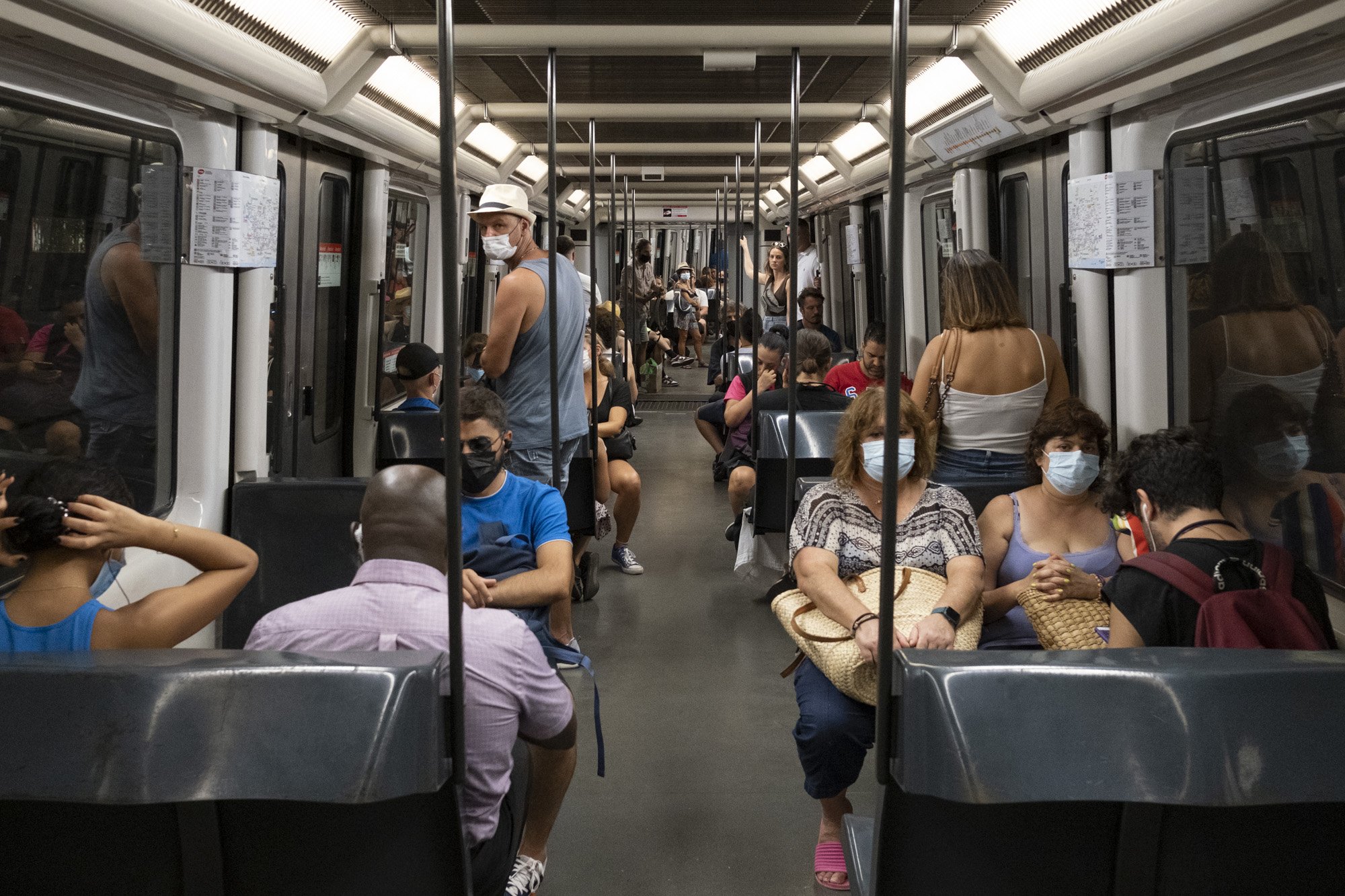 El metro de Barcelona recupera el 100% del passatge anterior a la covid