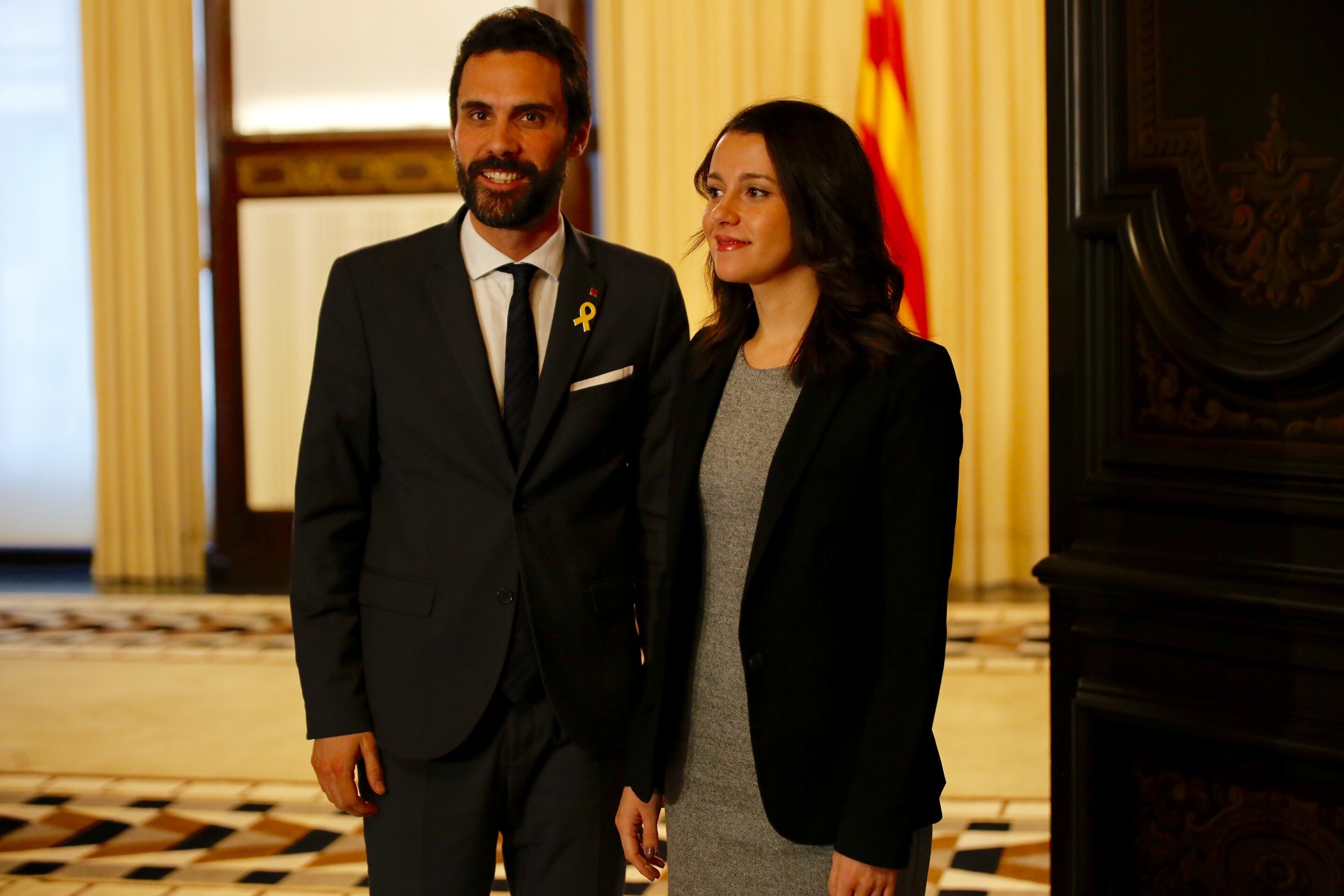 Arrimadas: “Puigdemont es pensa que pot governar com si jugués a la Play”