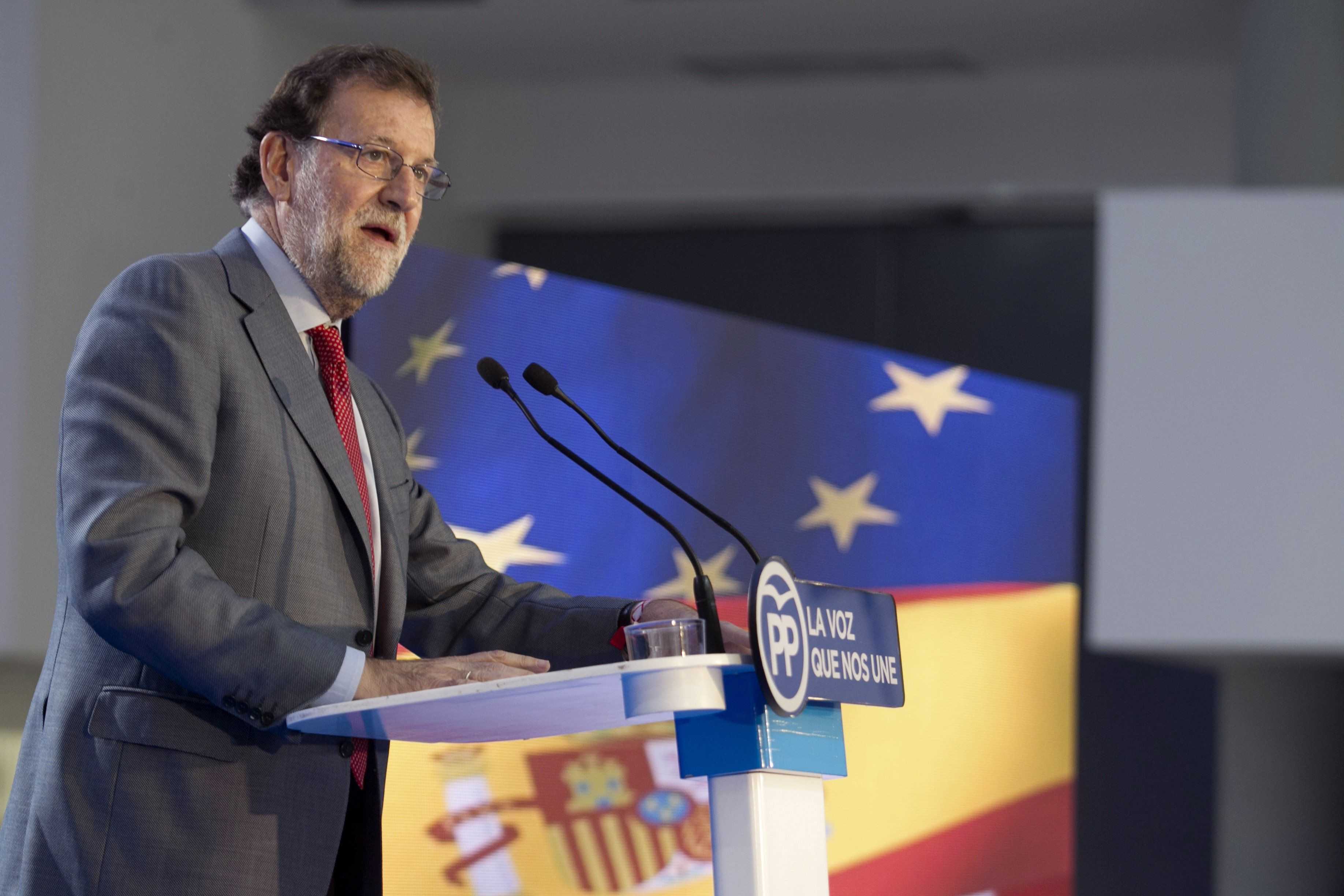 Rajoy, sobre el gobierno de Sánchez: "Duraría un cuarto de hora"