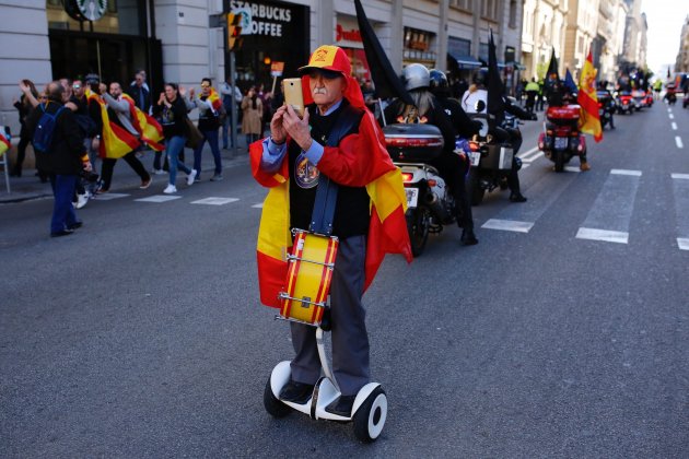 Spanish police demonstration Sergi Alcàzar