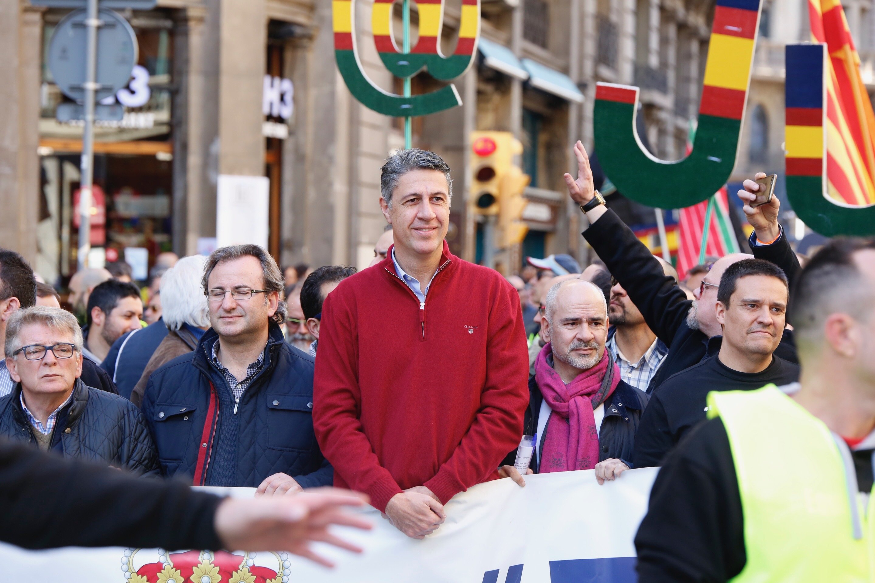 Albiol critica que Torrent visiti Puigdemont i els presos