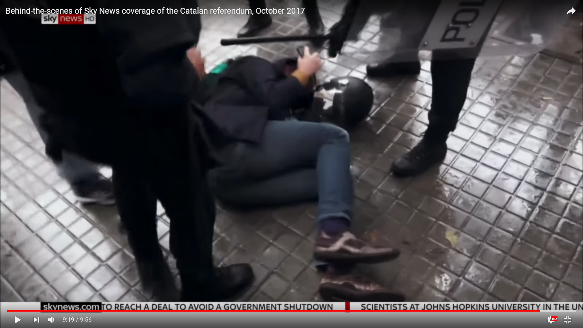 Unreleased video of Catalan referendum repression in powerful Sky News report