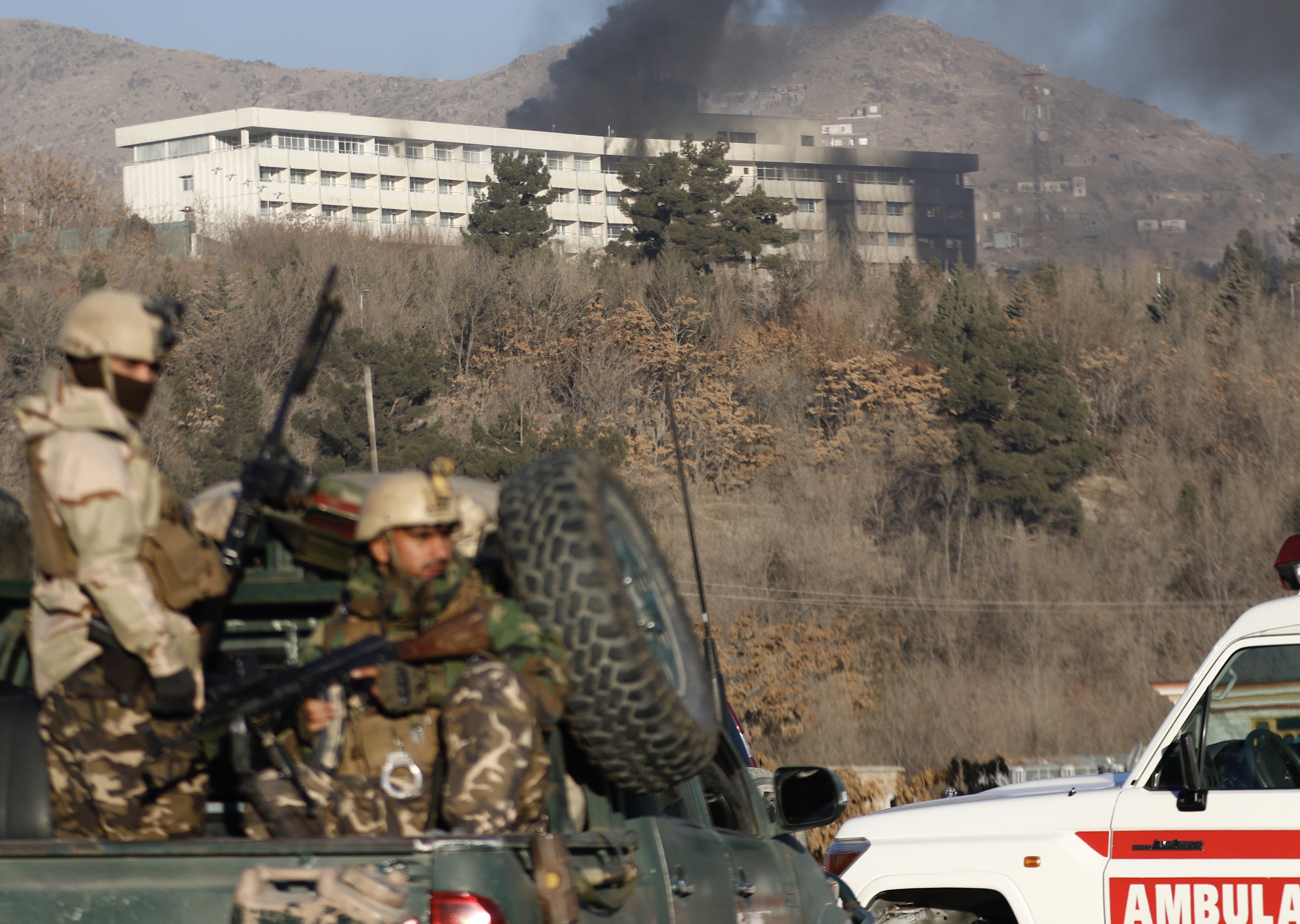 Almenys deu morts a l'atac a un hotel de luxe a Kabul